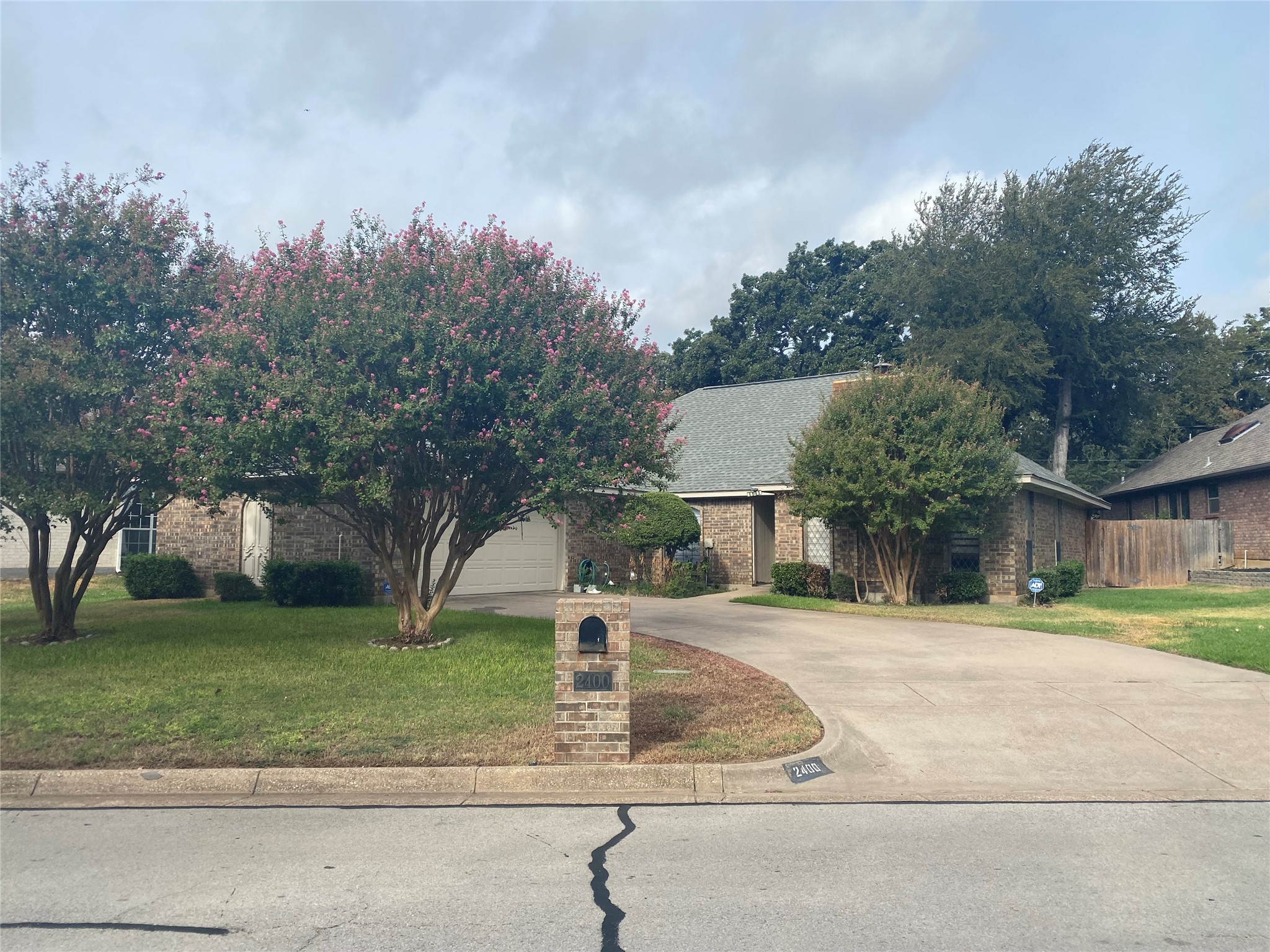 2400 Cross Timbers Trail, Arlington, TX 76006 | Realty.com
