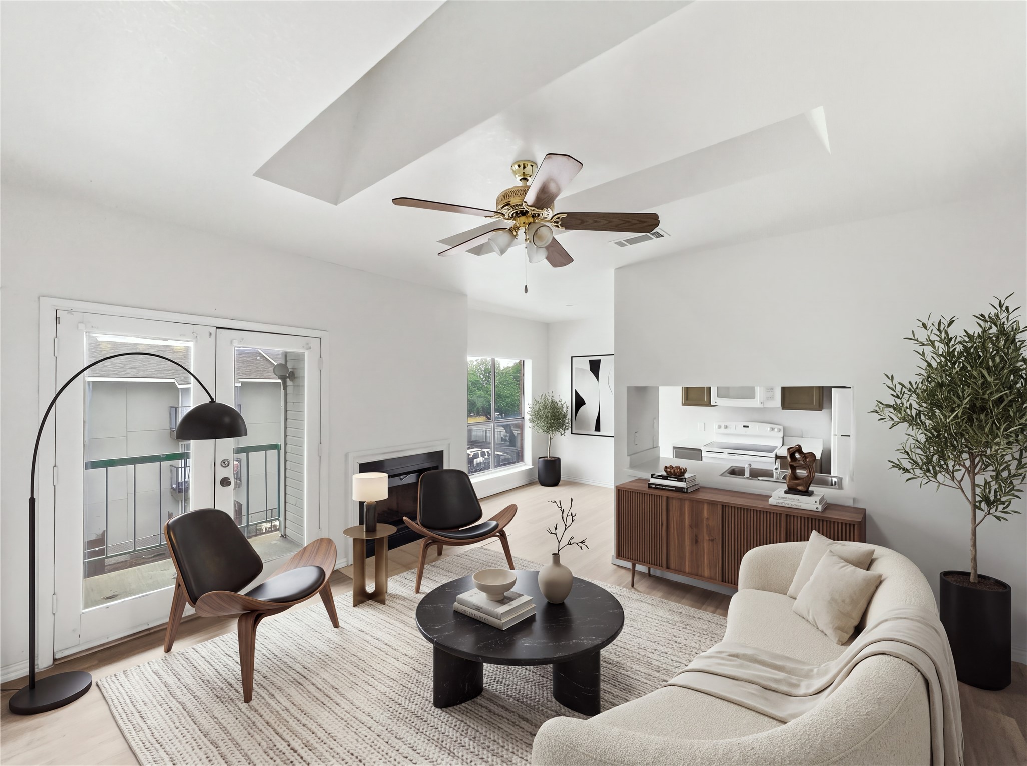 7126 Holly Hill Drive Unit 304 — photo