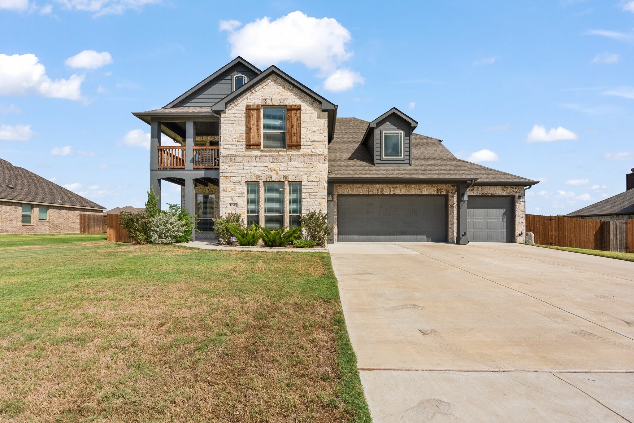 12516 Panther Creek Drive — photo
