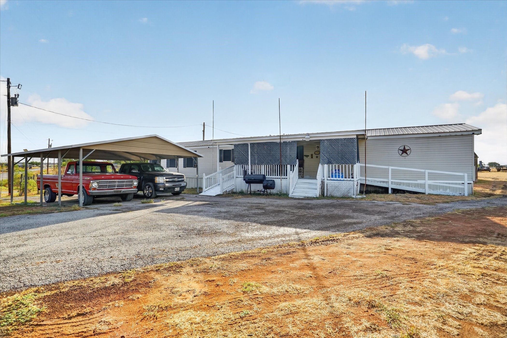 5703 N Sunchase Drive — photo
