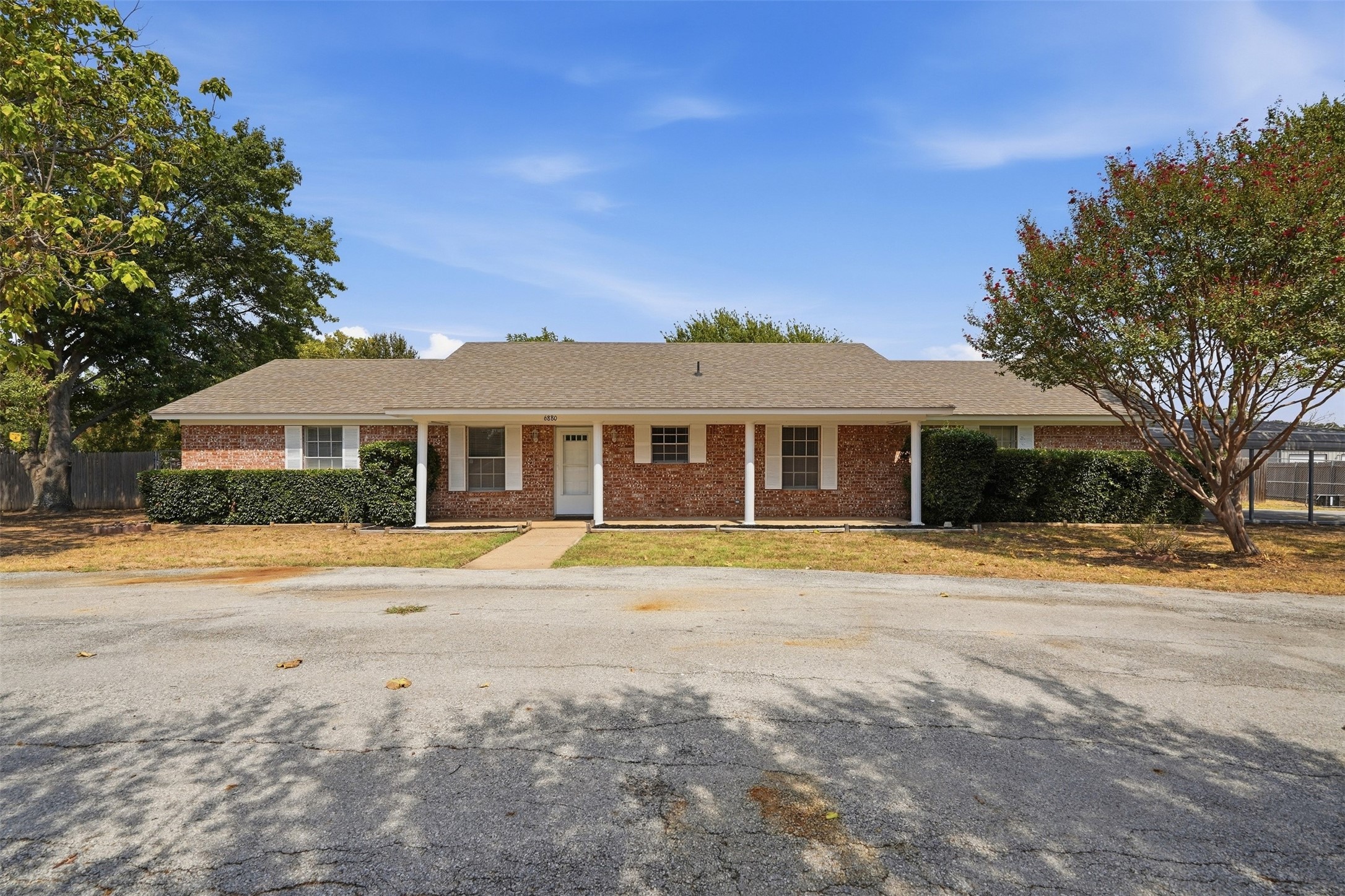 6880 Sandy Beach Road — photo