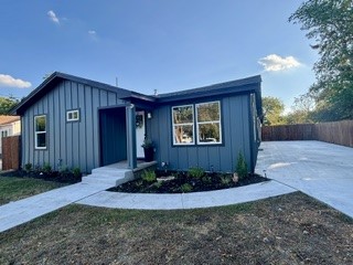 1413 Holly Vista Street — photo