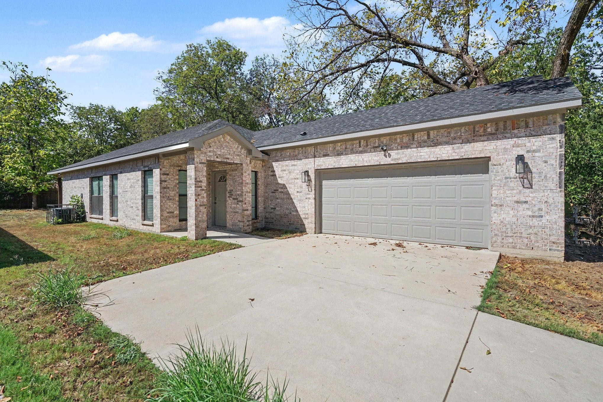 4221 Cardinal Drive — photo