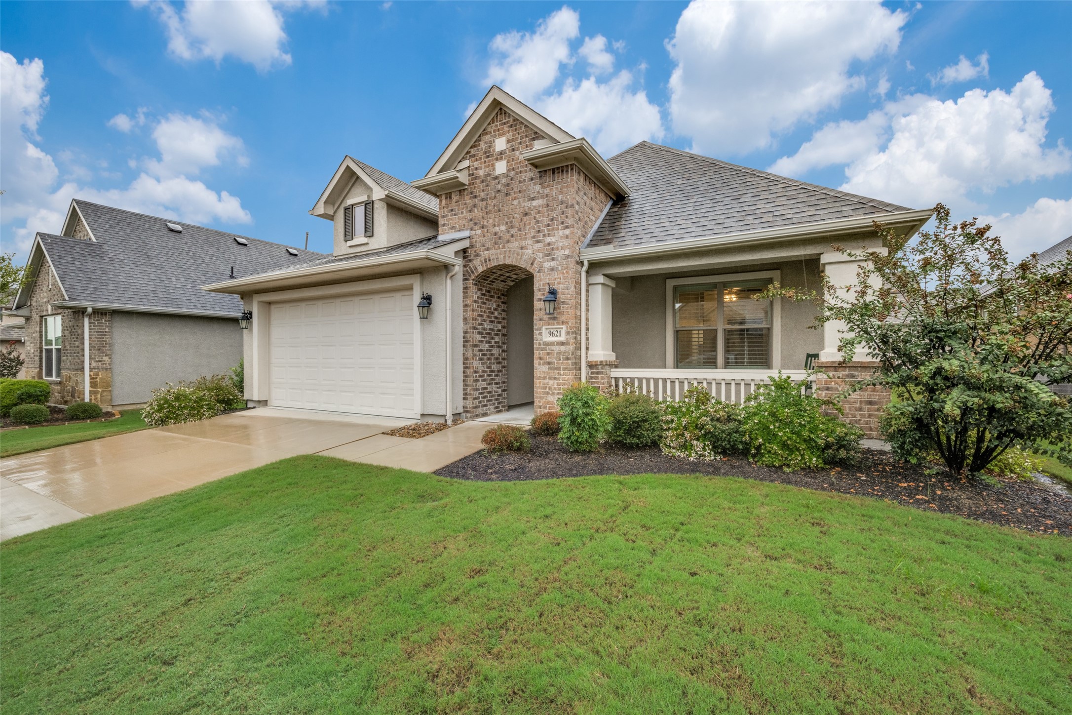 9621 Creekwood Drive — photo