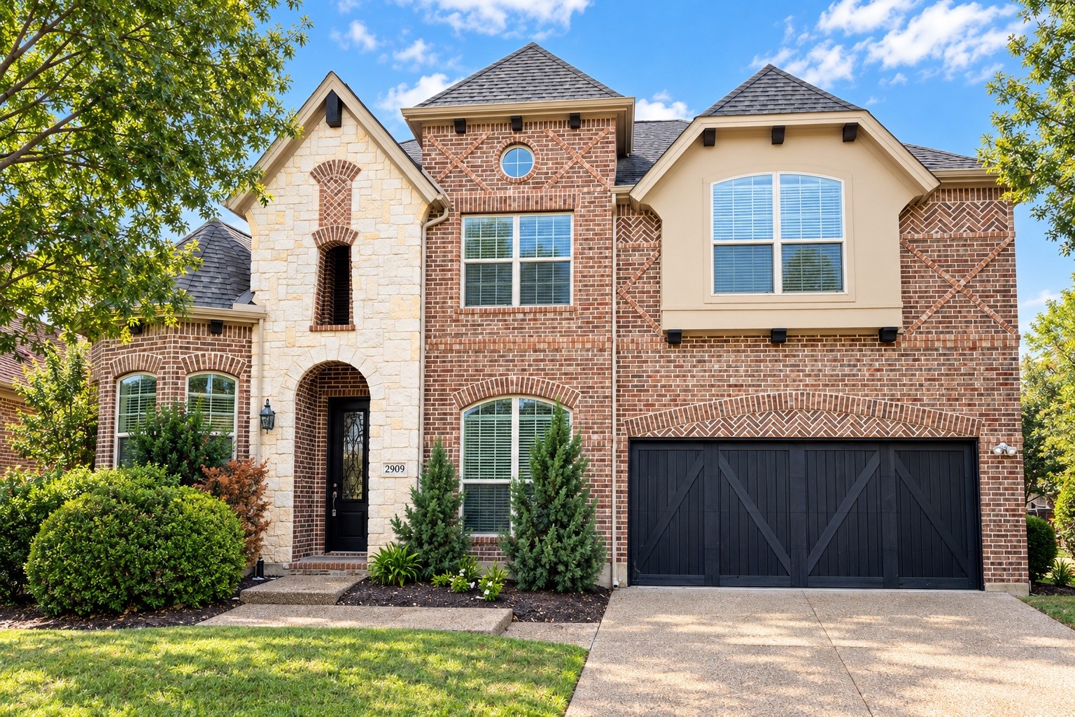 2909 Mountain Creek Drive — photo