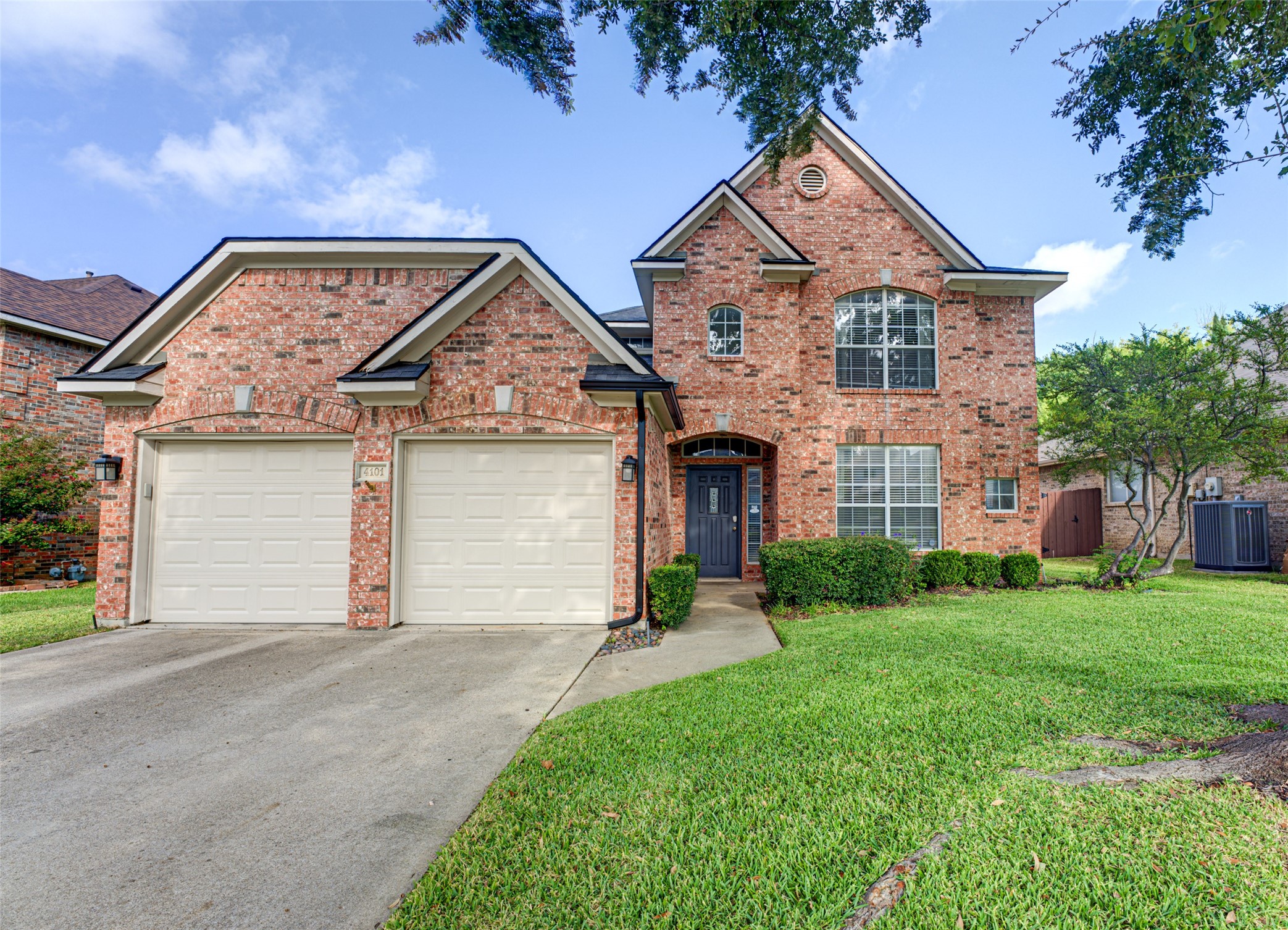 4101 Christopher Way — photo