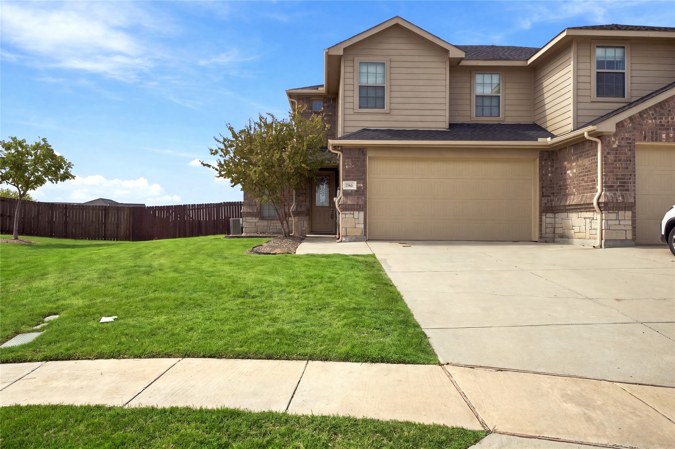 3904 Ashton Drive — photo