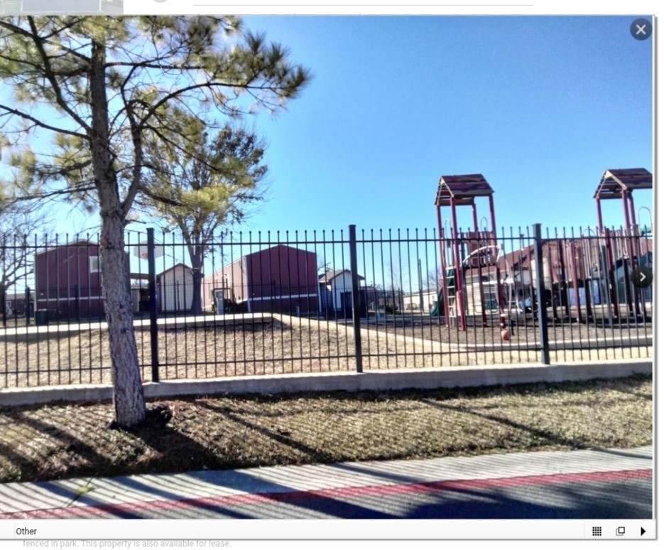709 N Collins Freeway 70 — photo