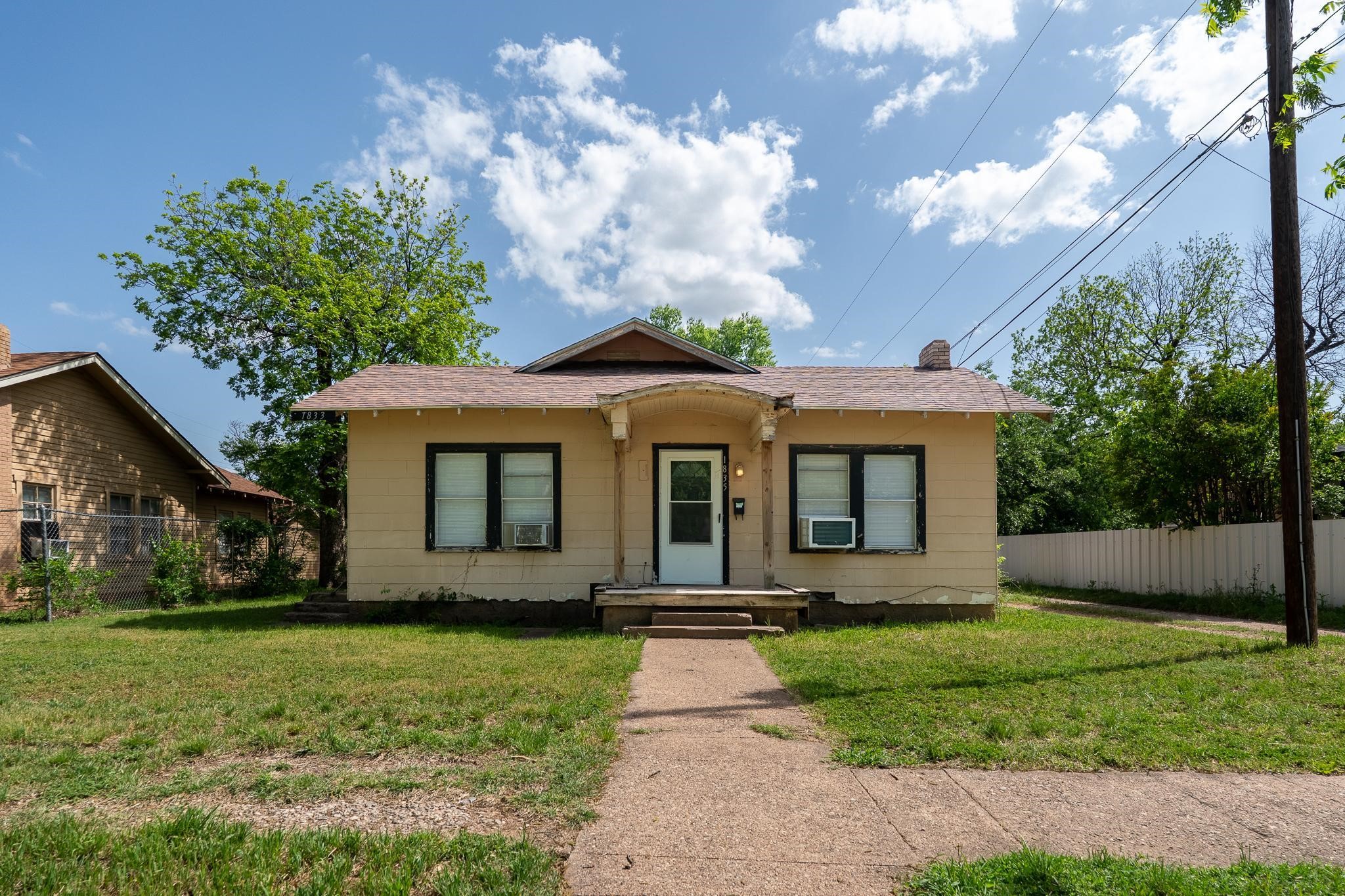 1835 S 8th Street — photo