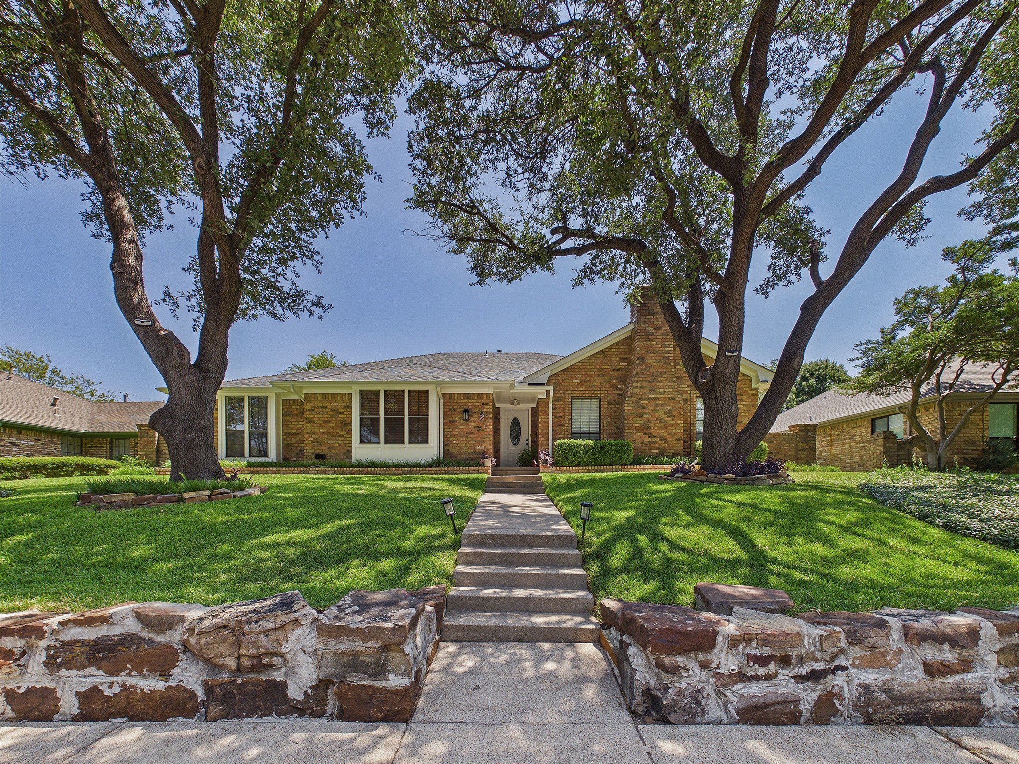 12316 Rockland Drive — photo