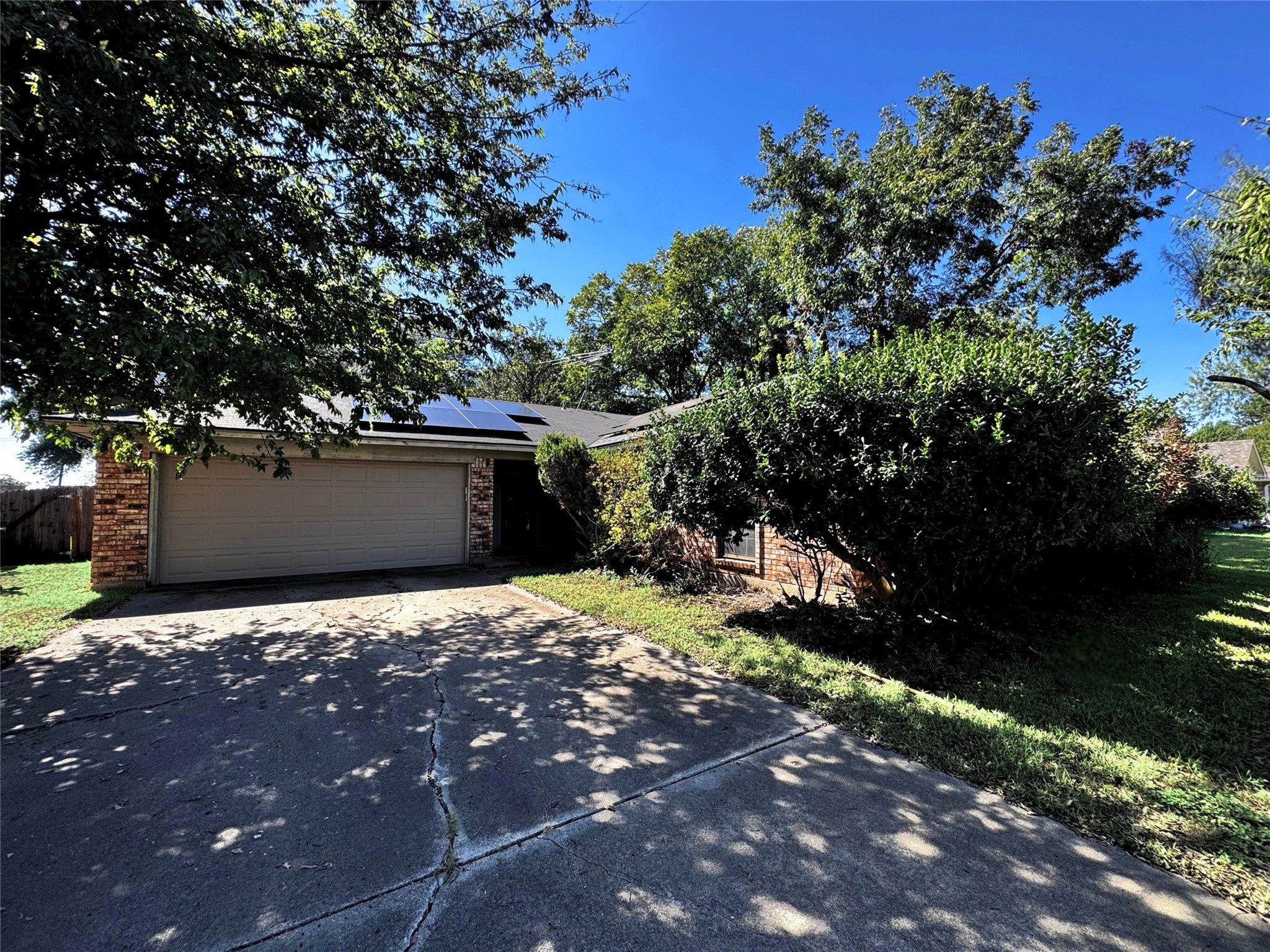 1328 Timbercreek Road — photo