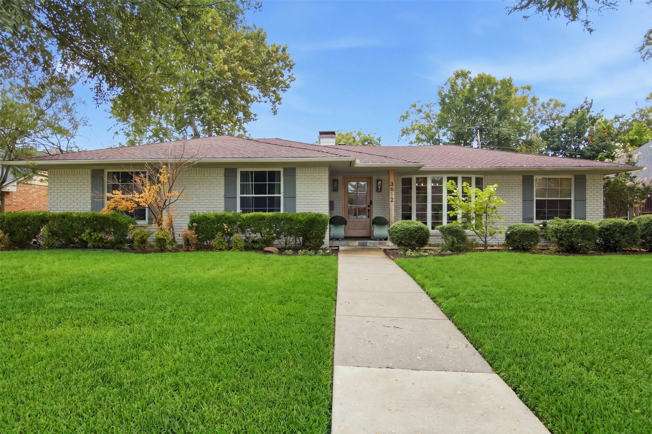 3612 Regent Drive — photo