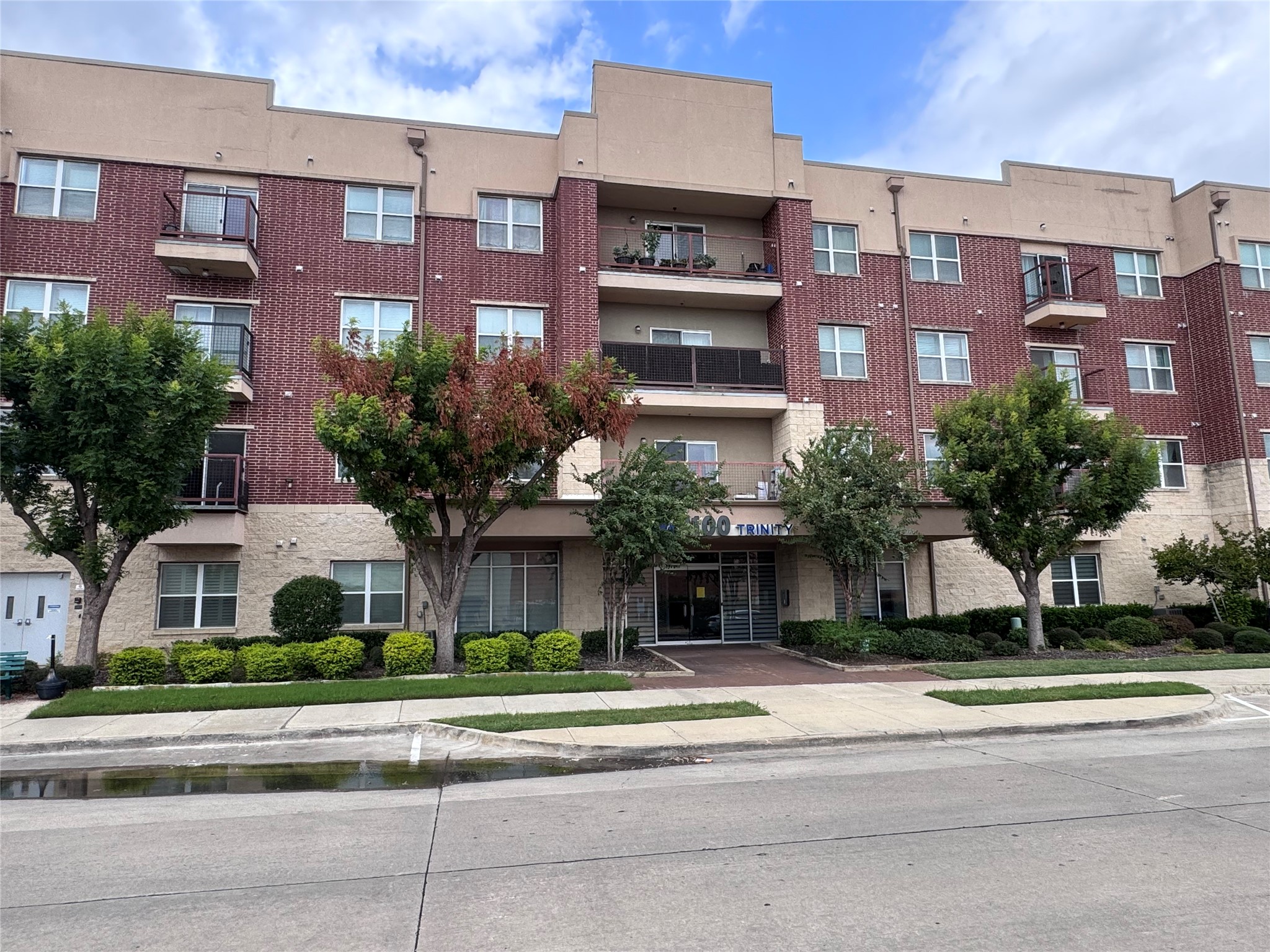 1100 W Trinity Mills Road 1015 — photo