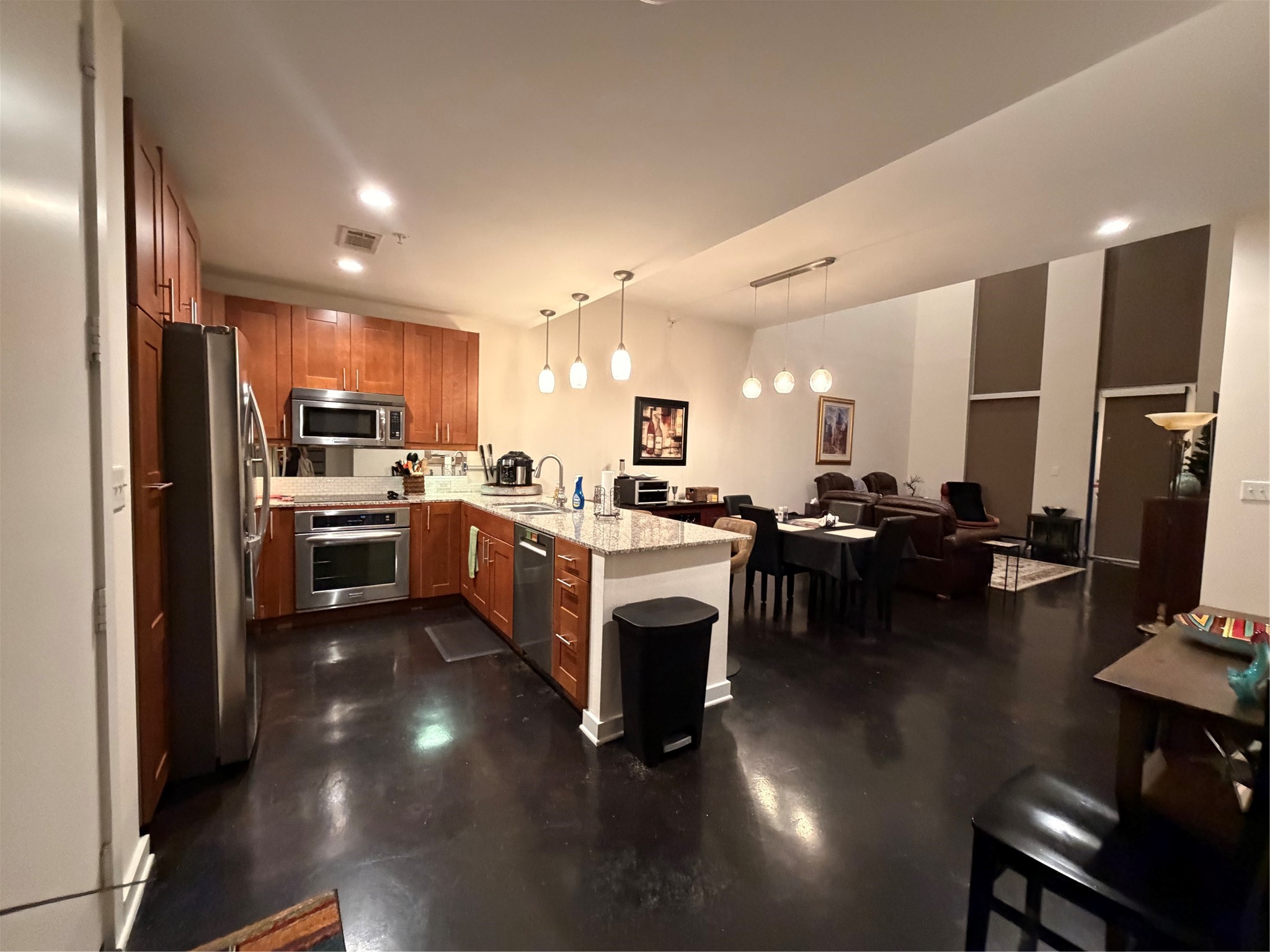 2608 Museum Way 3211 — photo