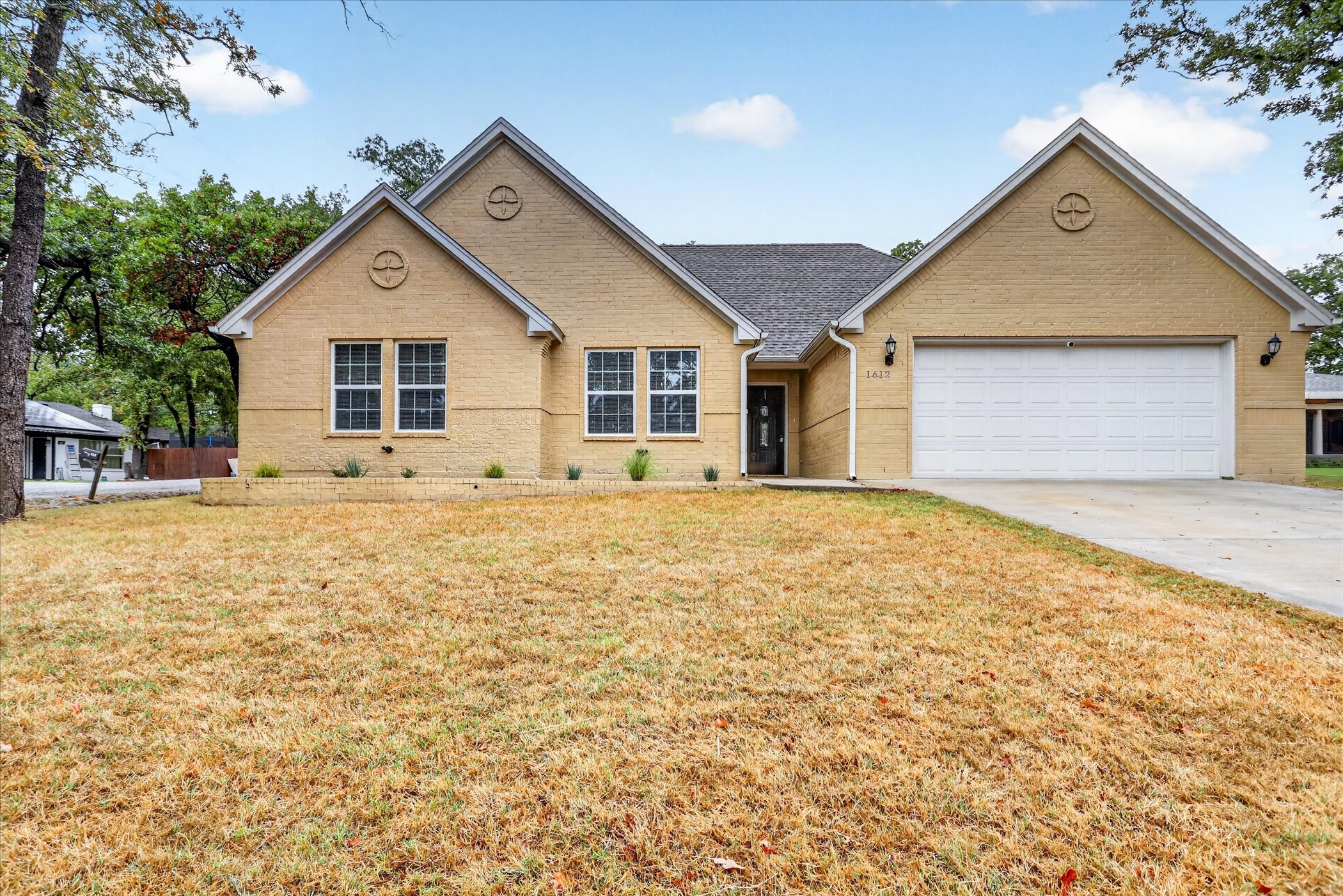 1612 Tanglewood Drive — photo
