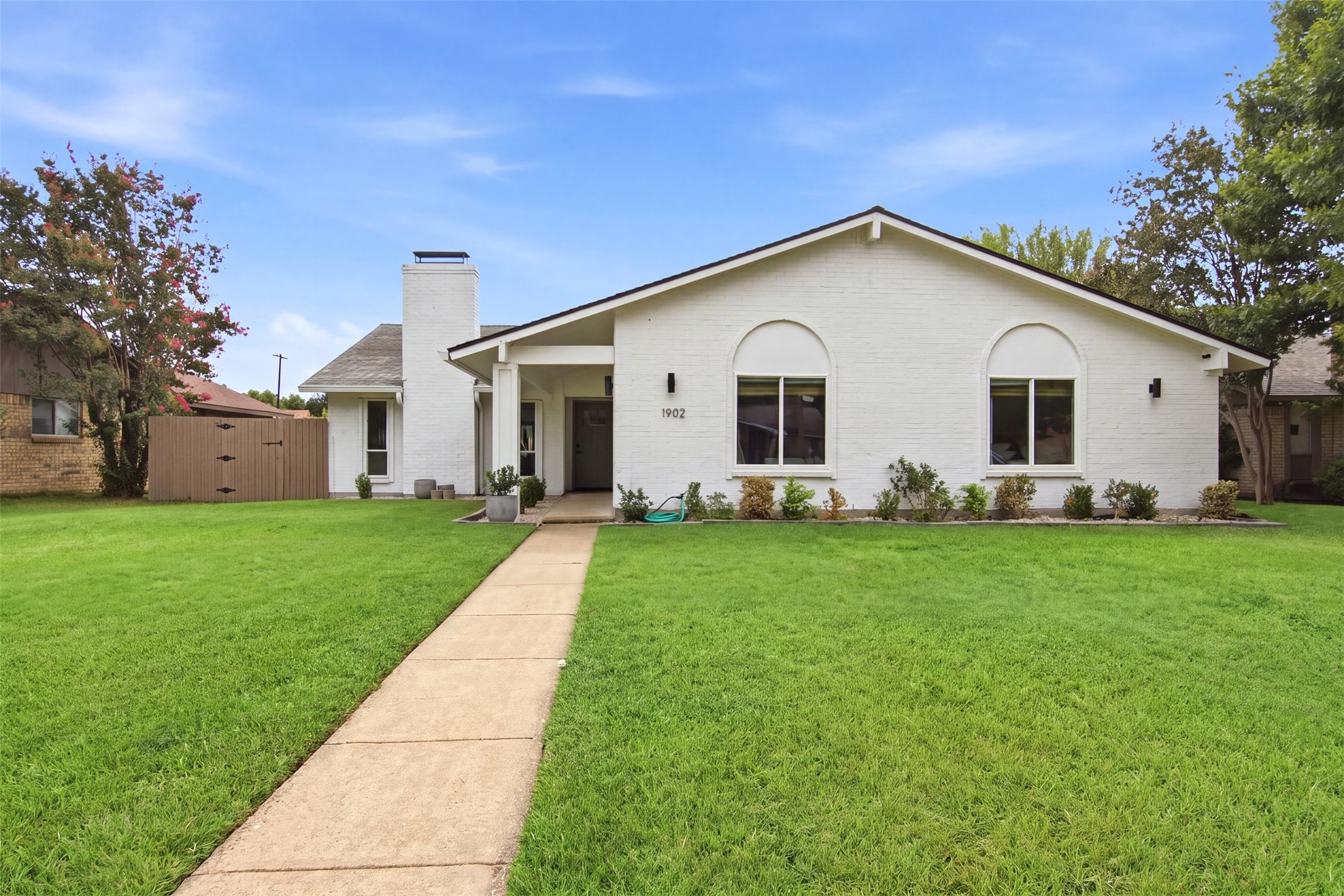 1902 Baylor Drive — photo