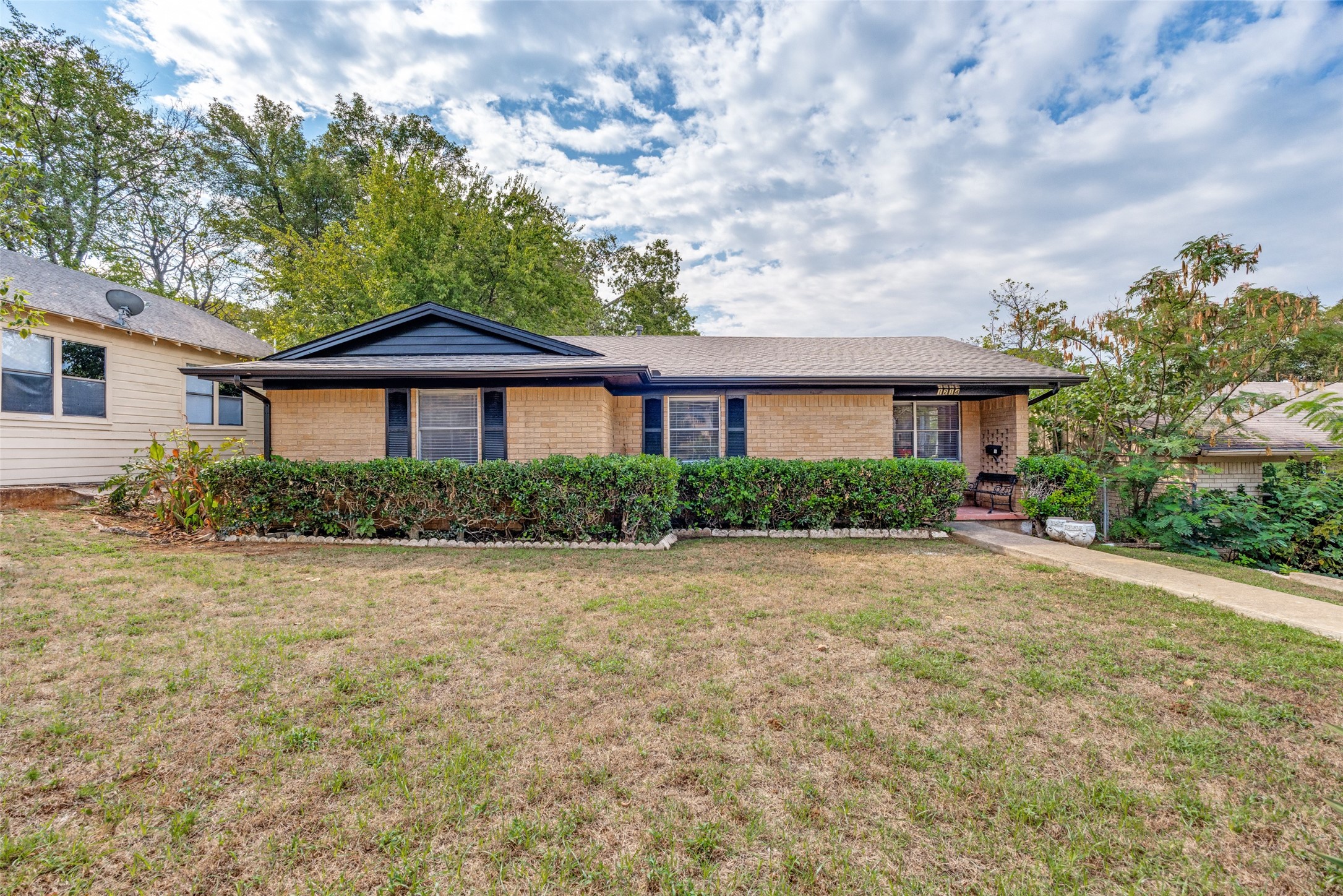 1214 W Morgan Street — photo
