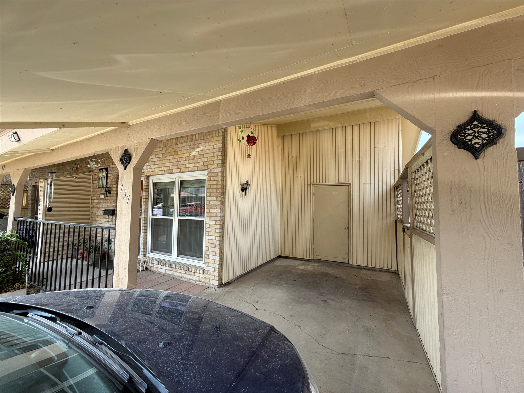 737 Ticonderoga Drive — photo