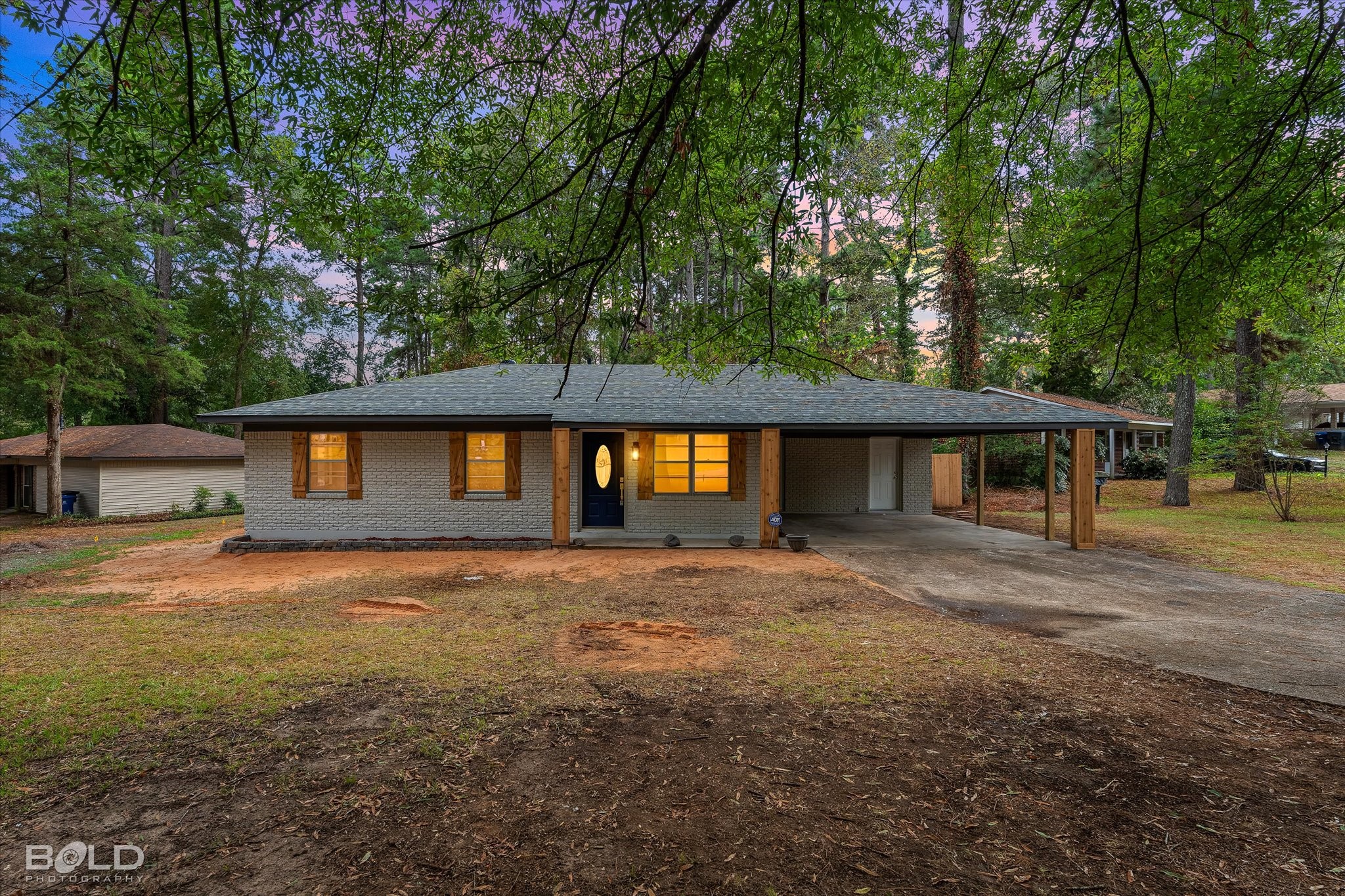 841 Drewry Drive — photo
