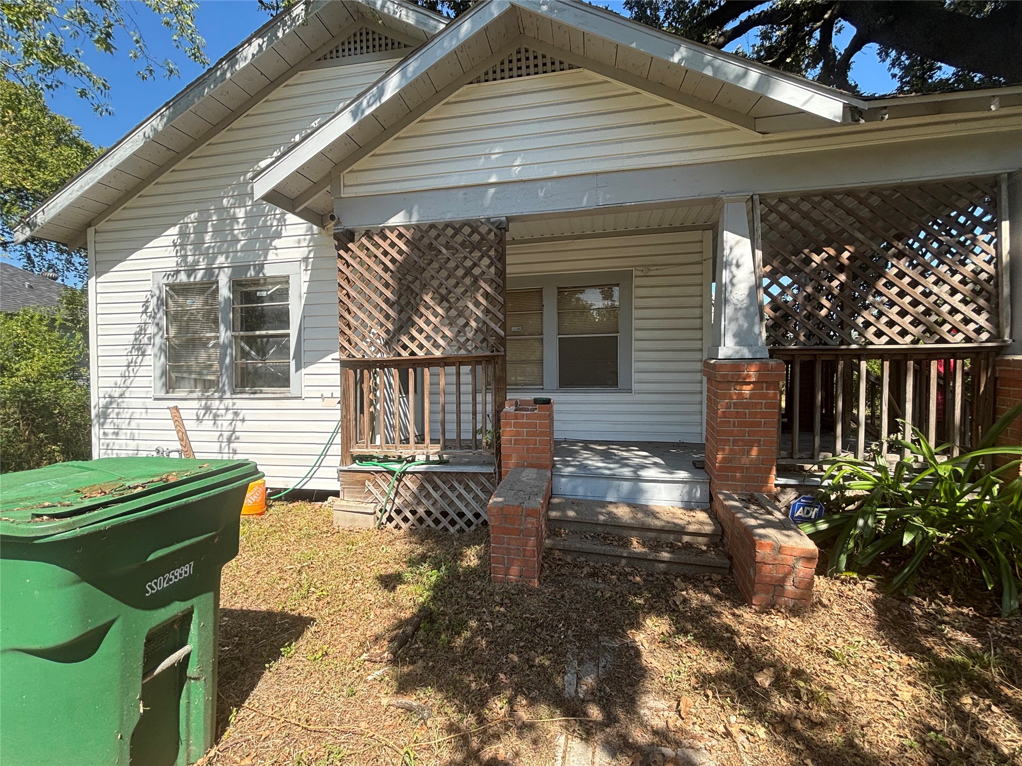 4821 New Orleans Street — photo