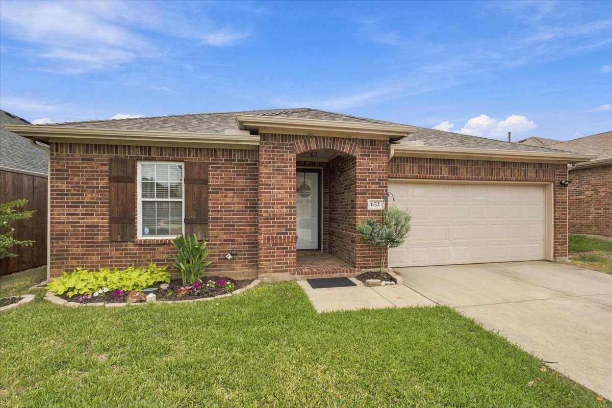 632 Montgomery Drive — photo