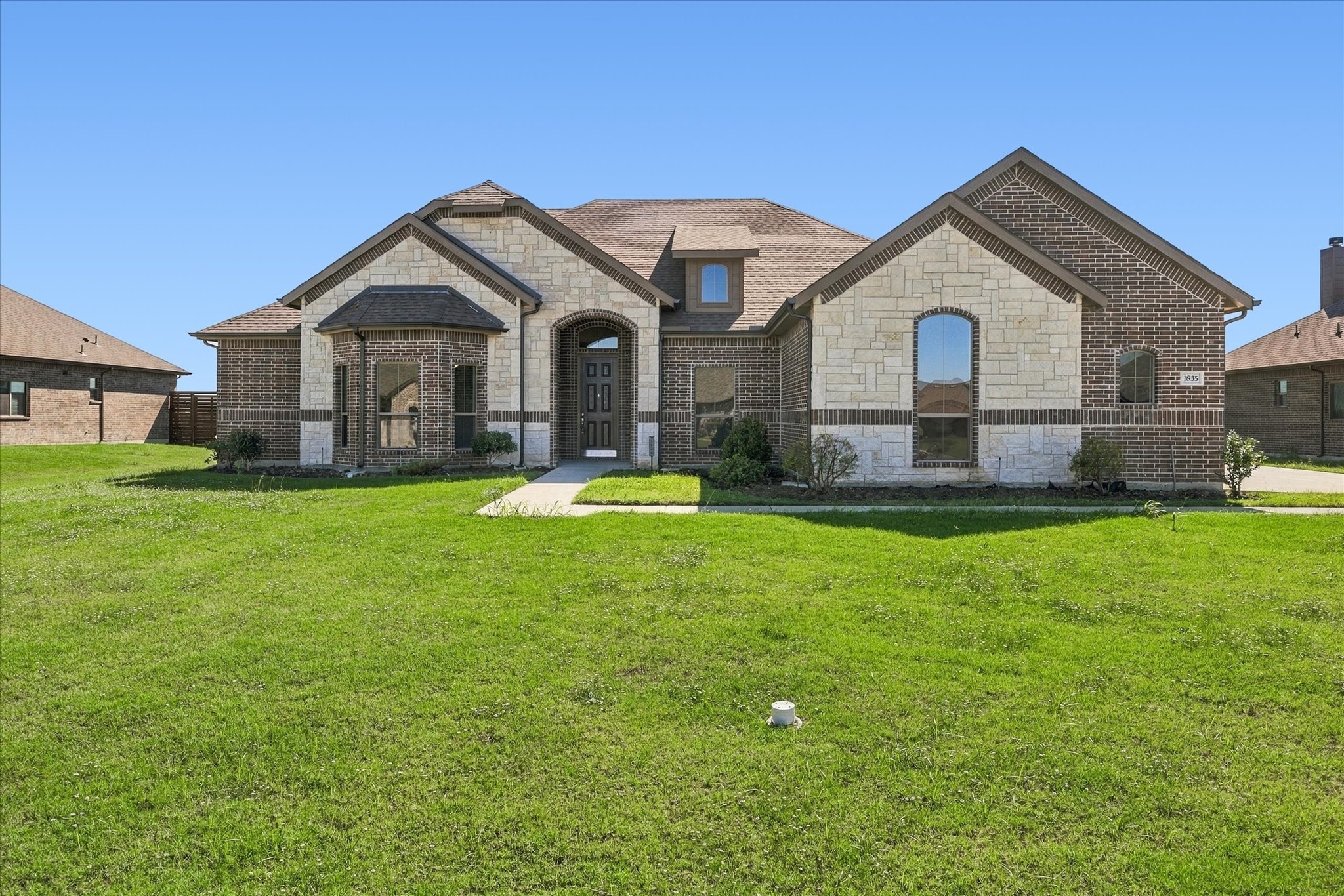 1835 Creekview Lane — photo