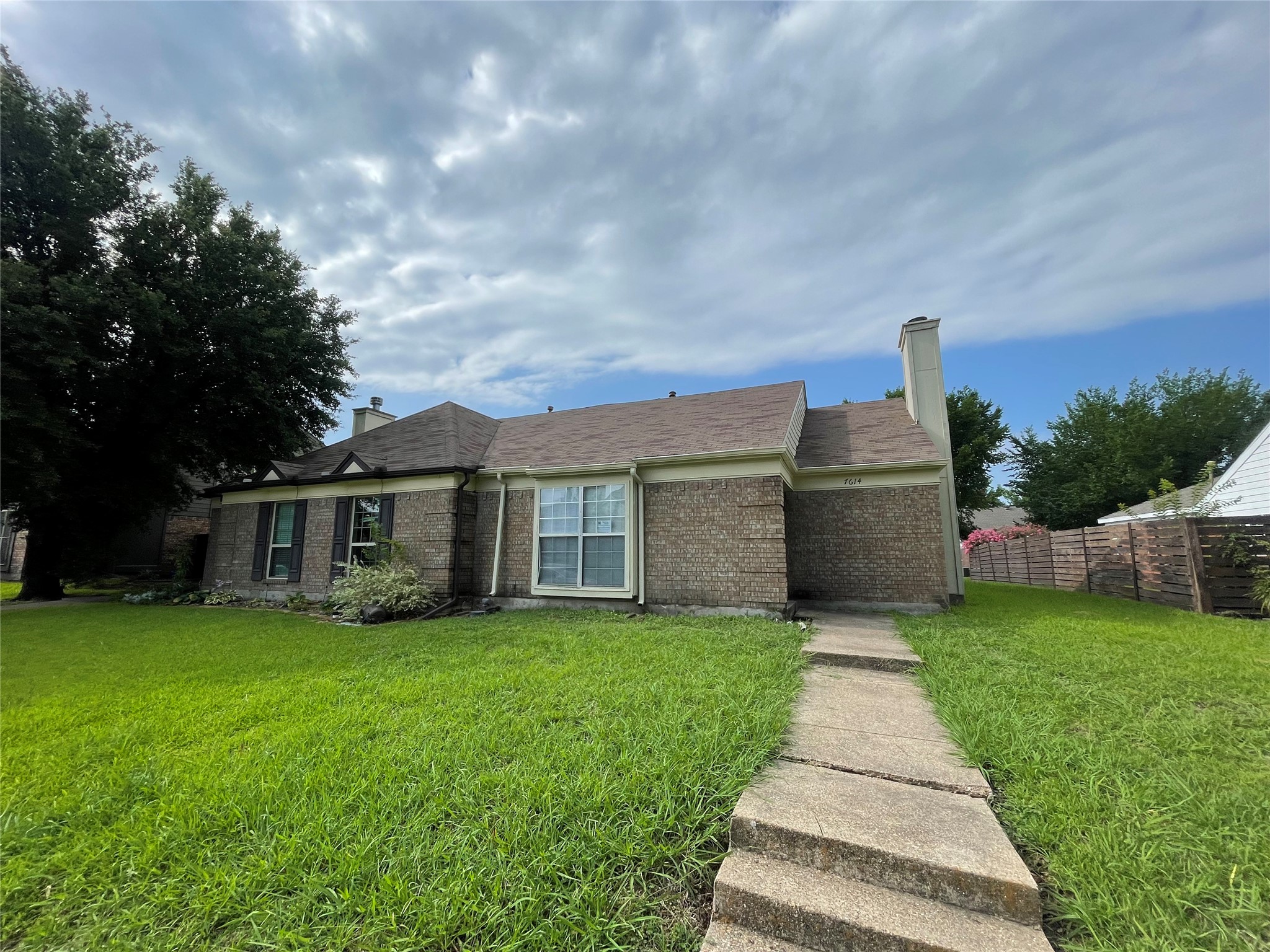 7614 Cousteau Drive — photo