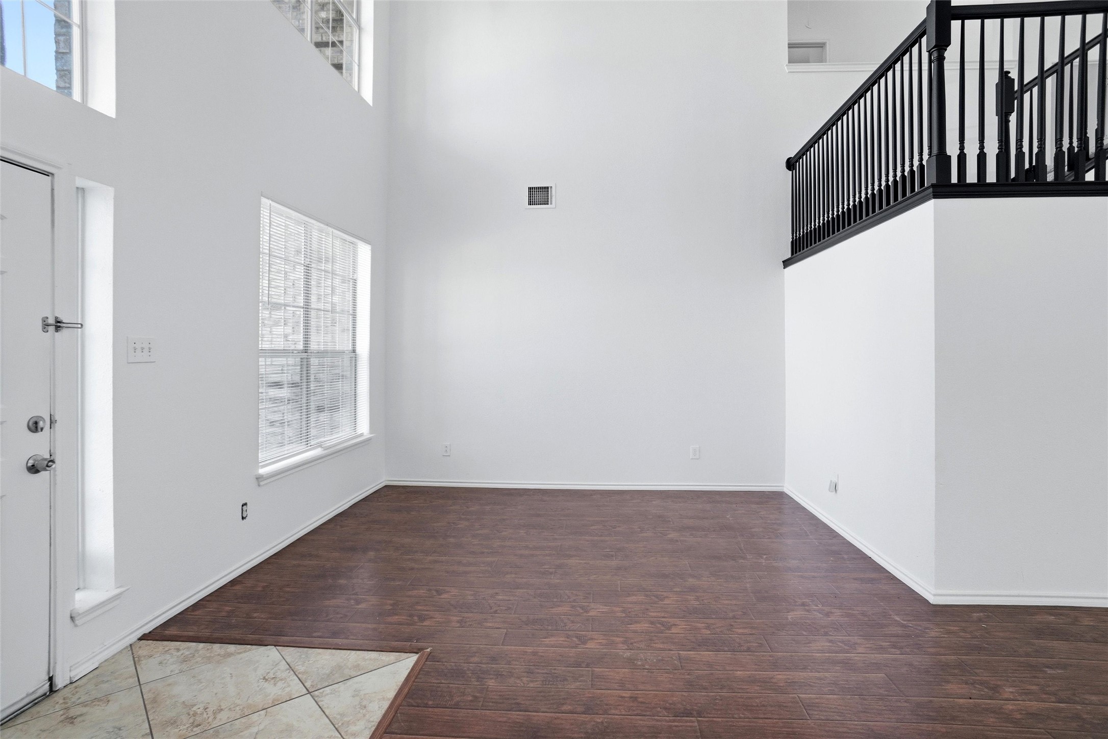 2447 Ranchview Drive, Grand Prairie, TX 75052 — photo 3