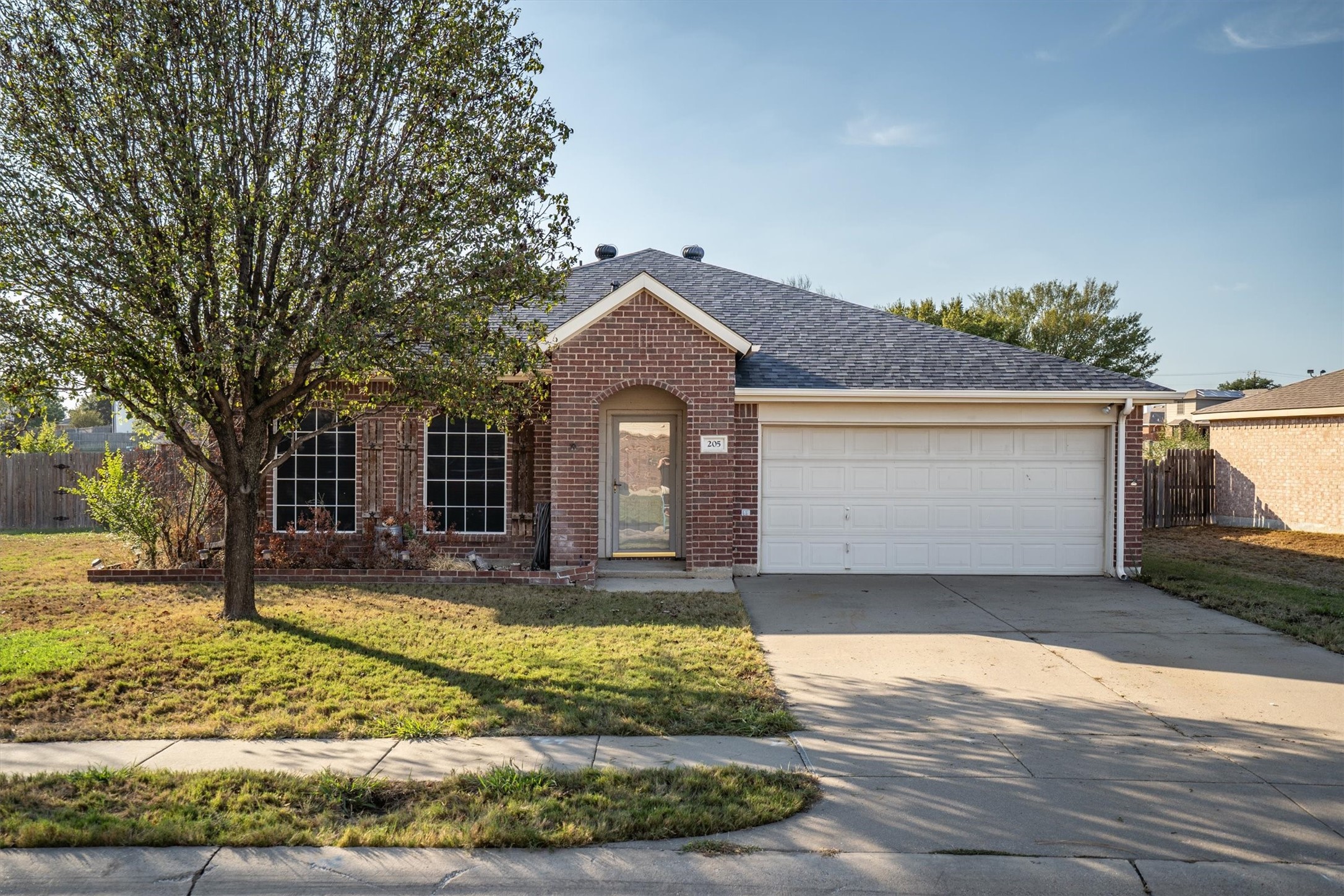 205 Saddlebrook Drive — photo
