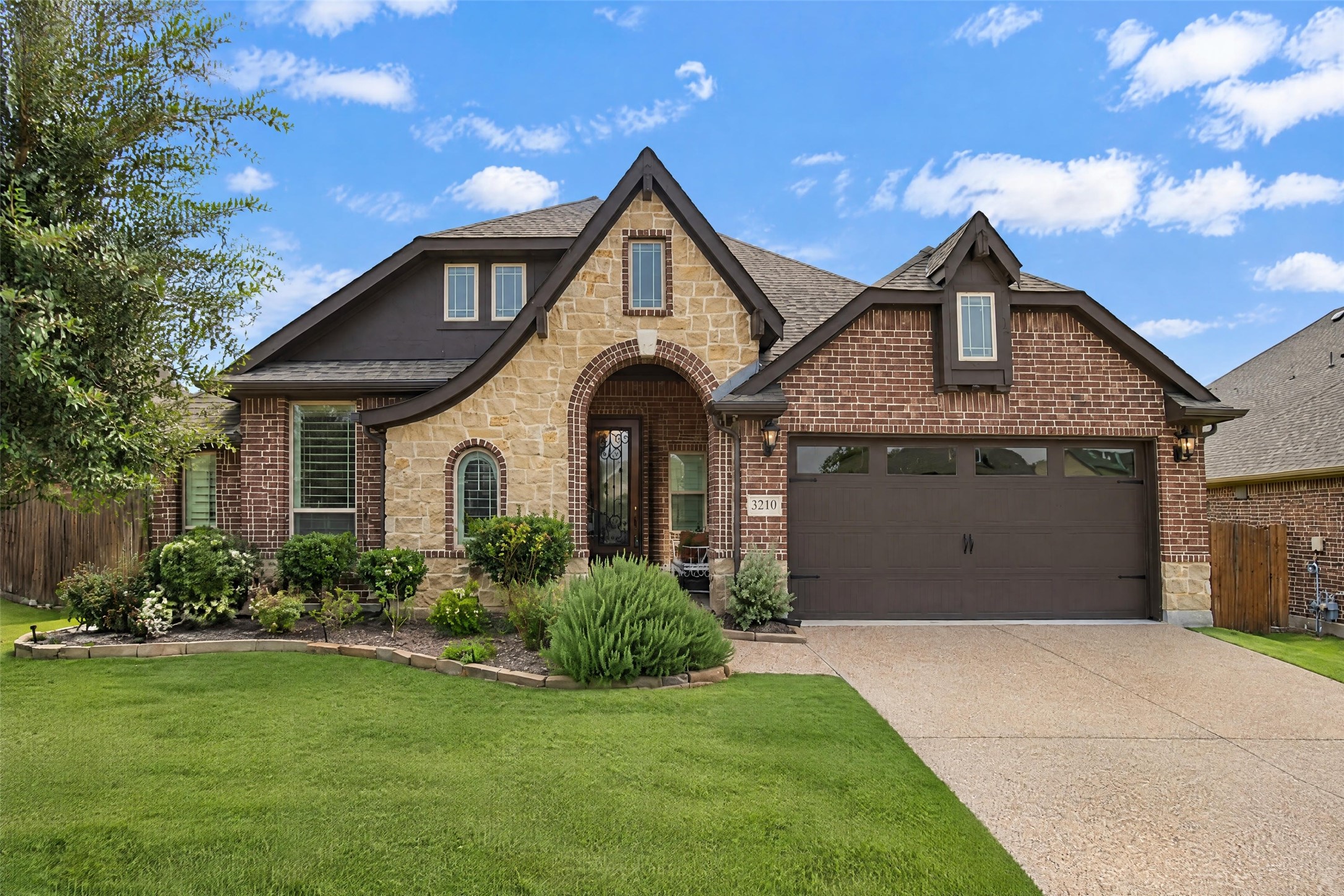 3210 Creekhaven Drive — photo