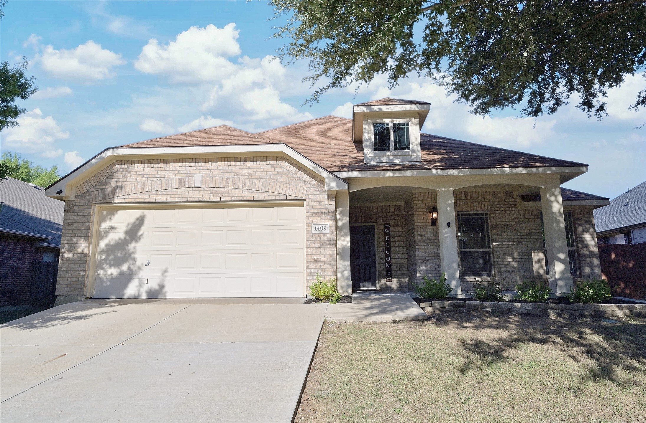1409 Fox Glen Trail — photo