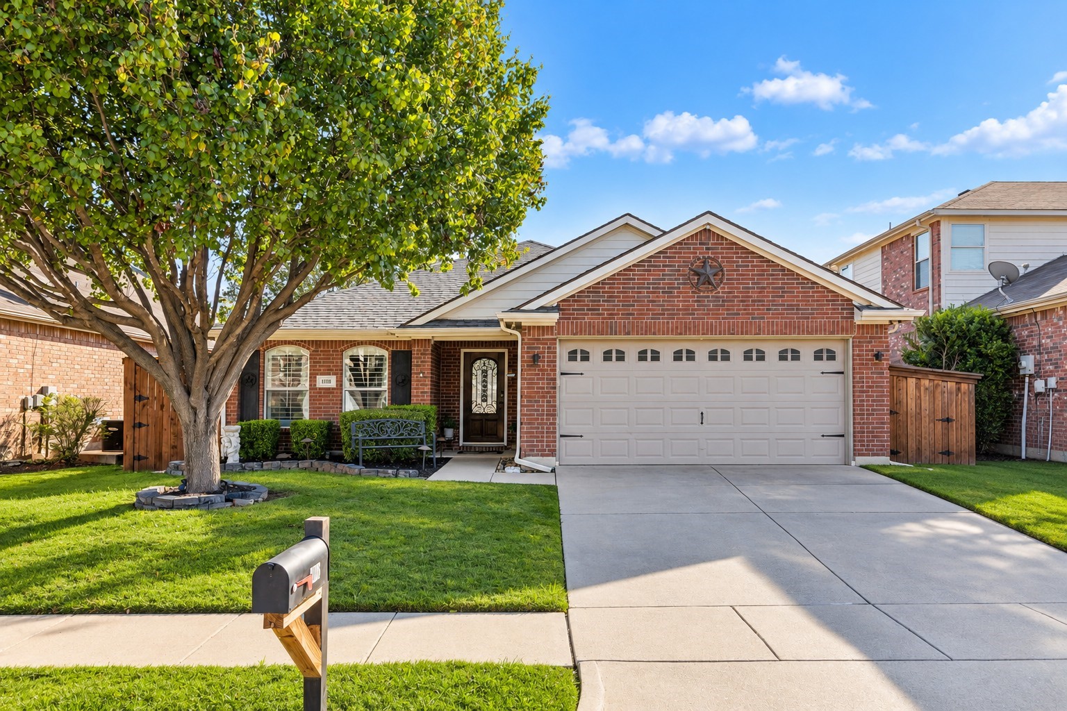 1118 Red Robin Drive — photo