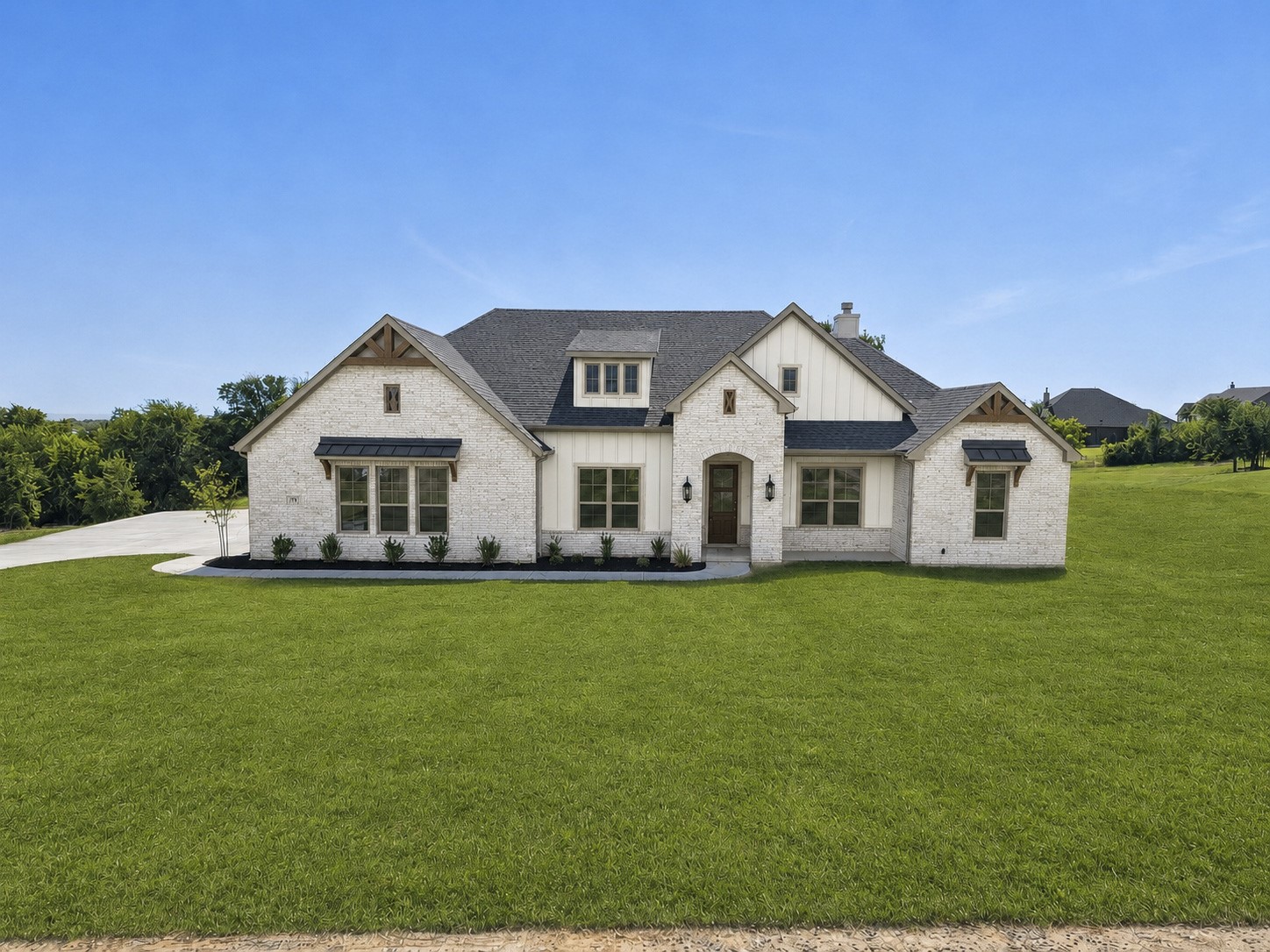 131 Oak Meadow Lane — photo