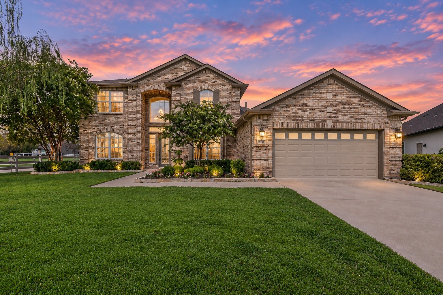 8701 Freeport Drive — photo