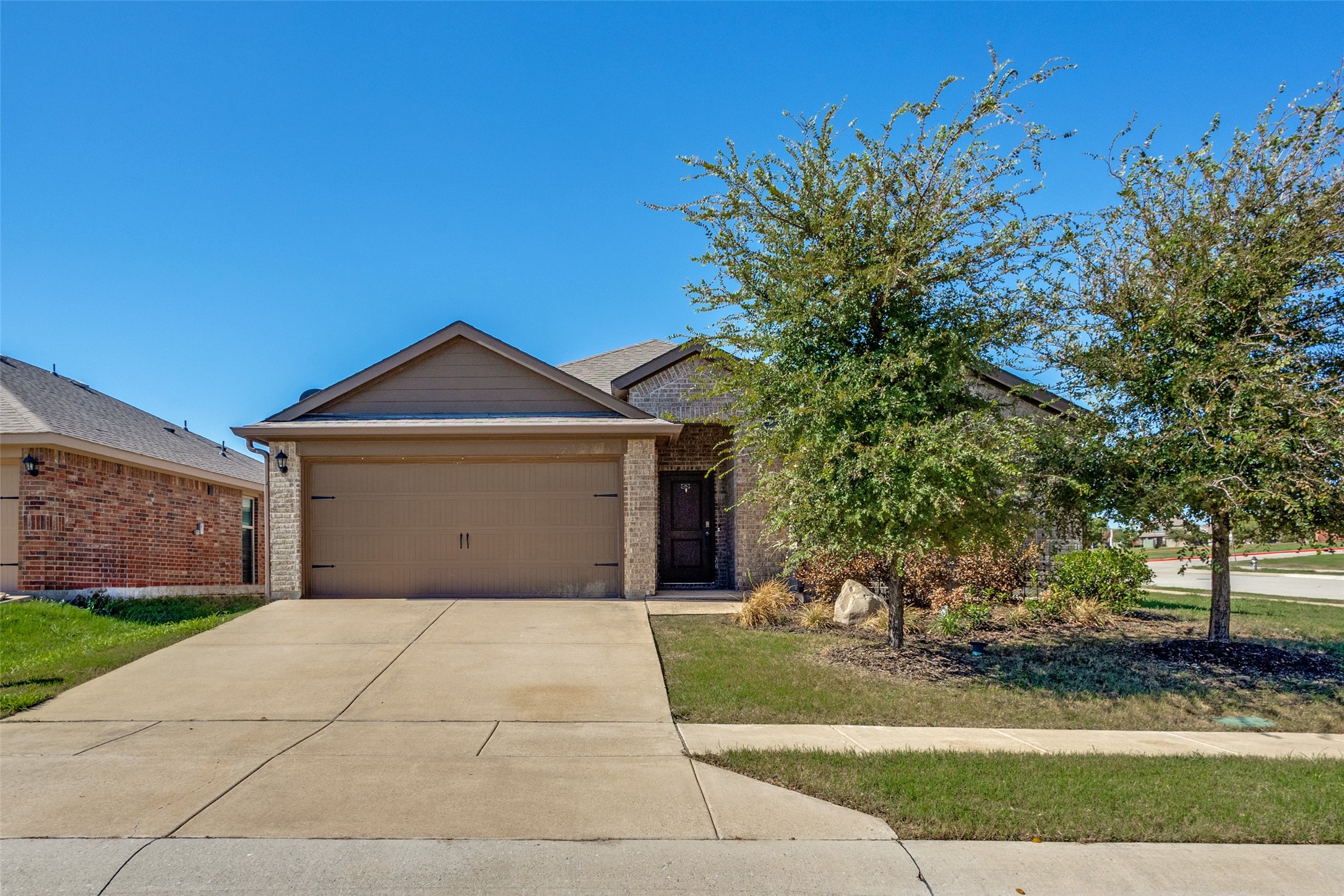 1113 Meadow Side Drive — photo