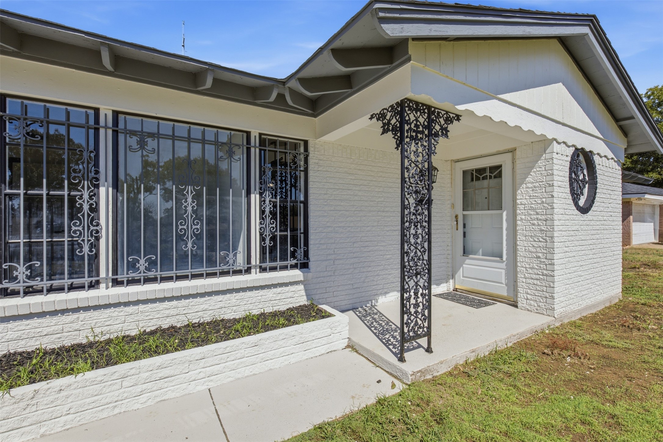 2313 Clearview Drive — photo