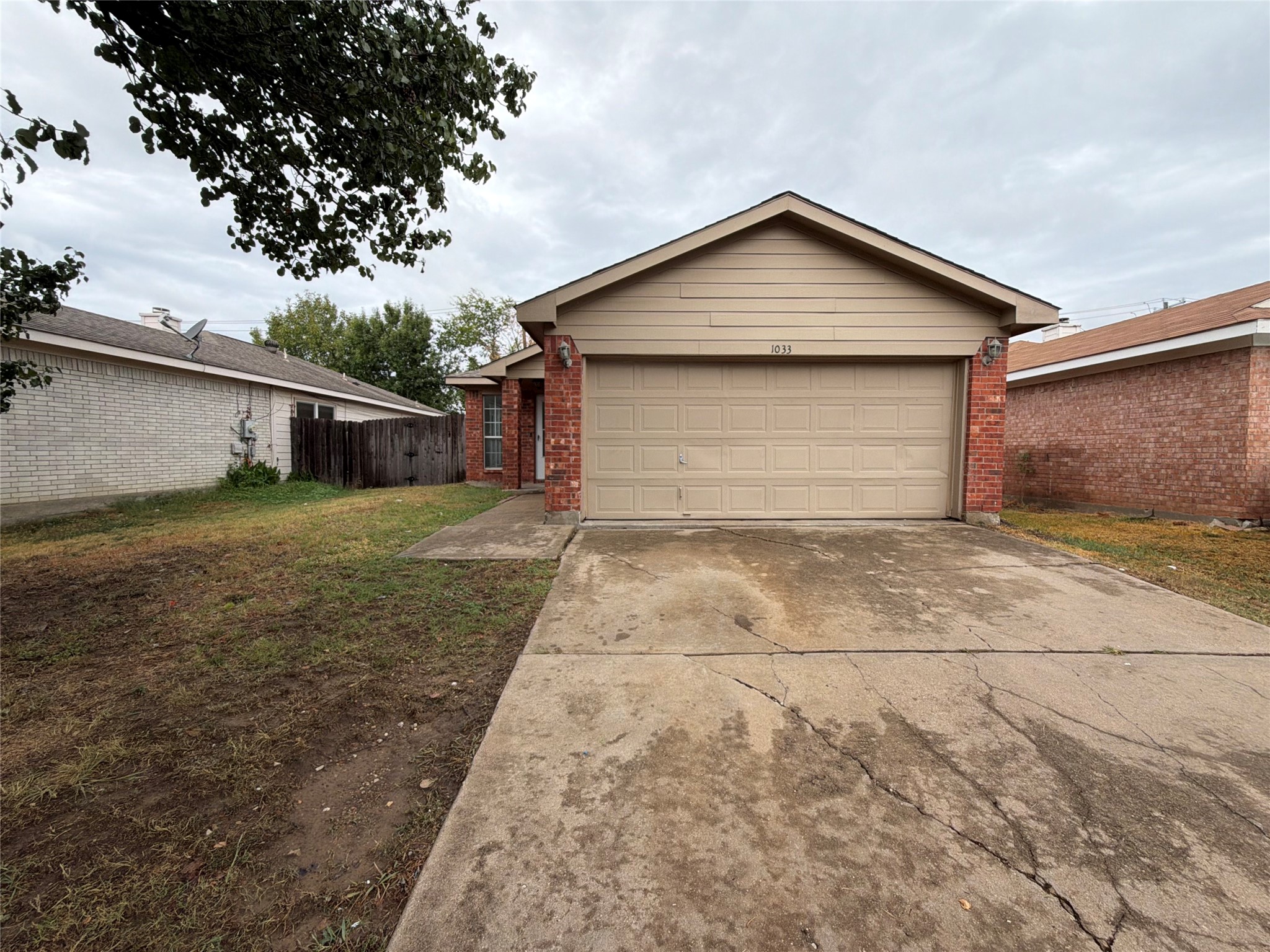 1033 Olivewood Lane — photo