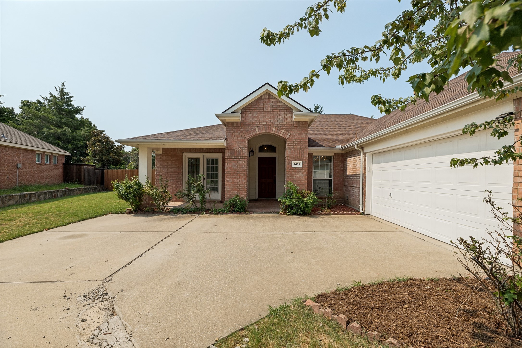 1412 Sleepy Hollow Drive — photo