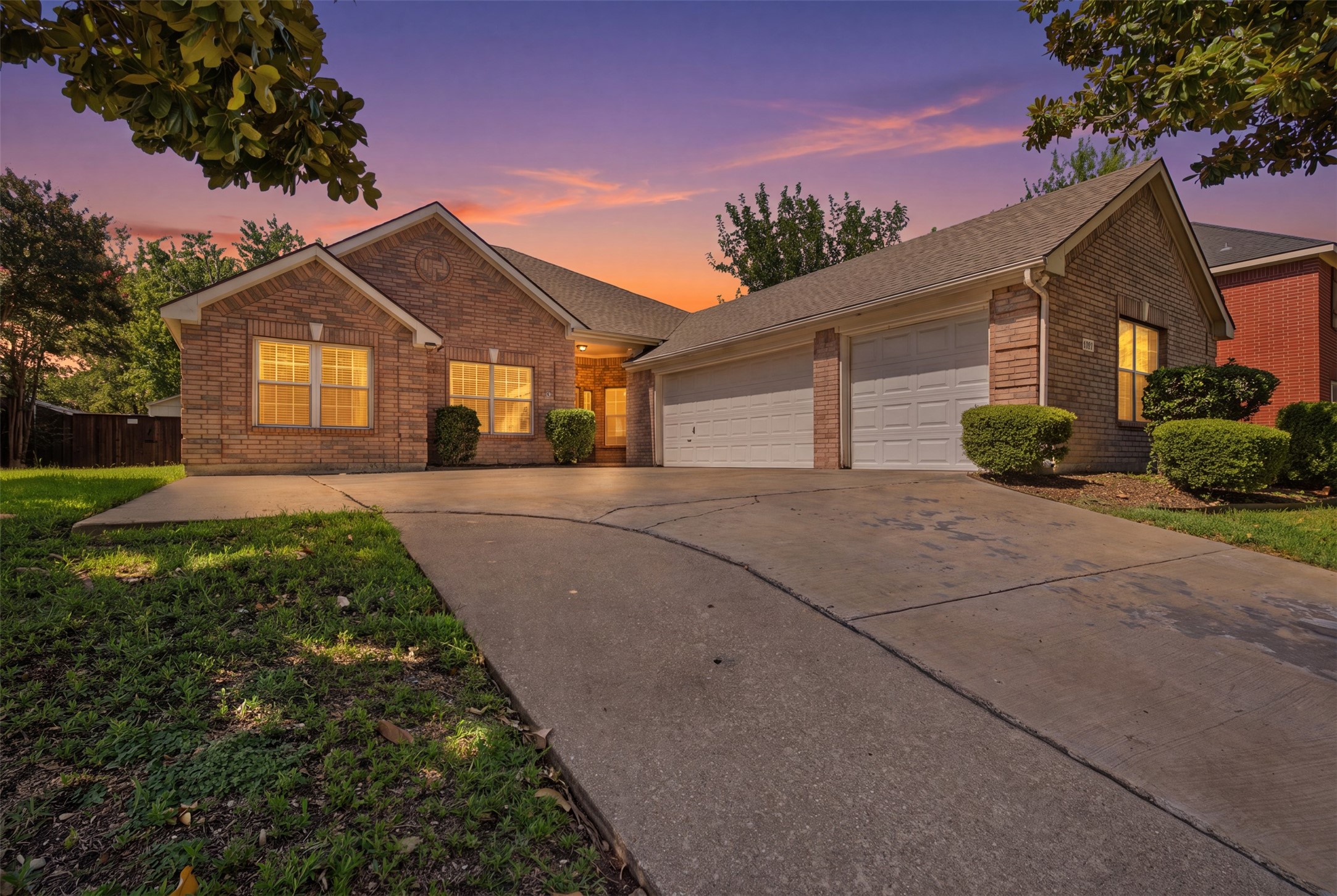 2813 Bradford Oaks Drive — photo