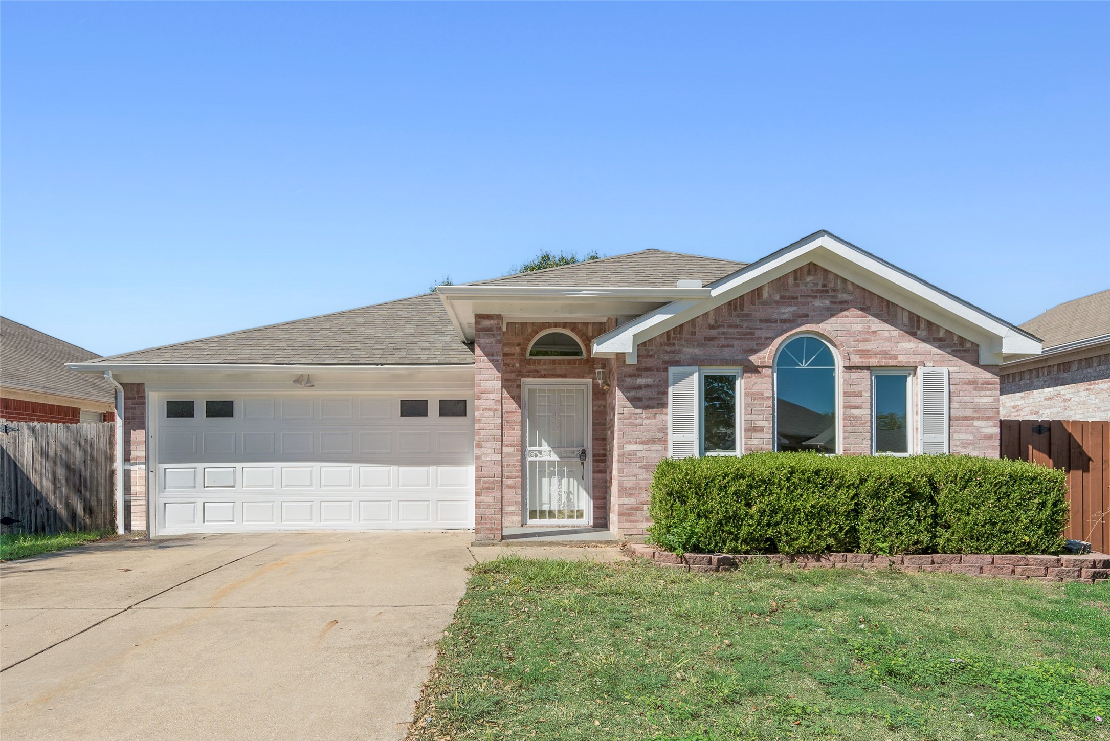 7016 Snowivy Court — photo