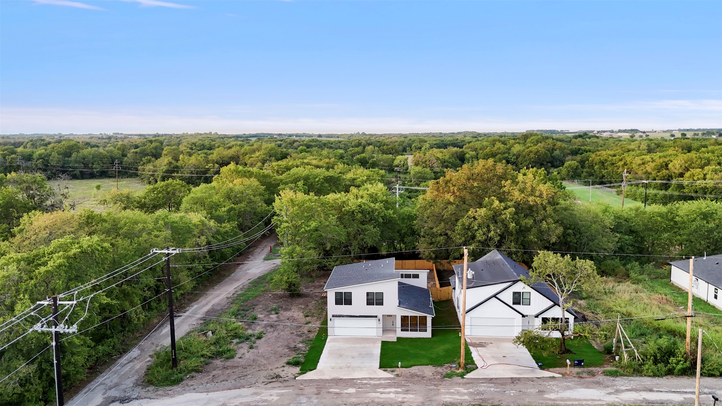 104 E Miller, Whitewright, TX 75491 — photo 3