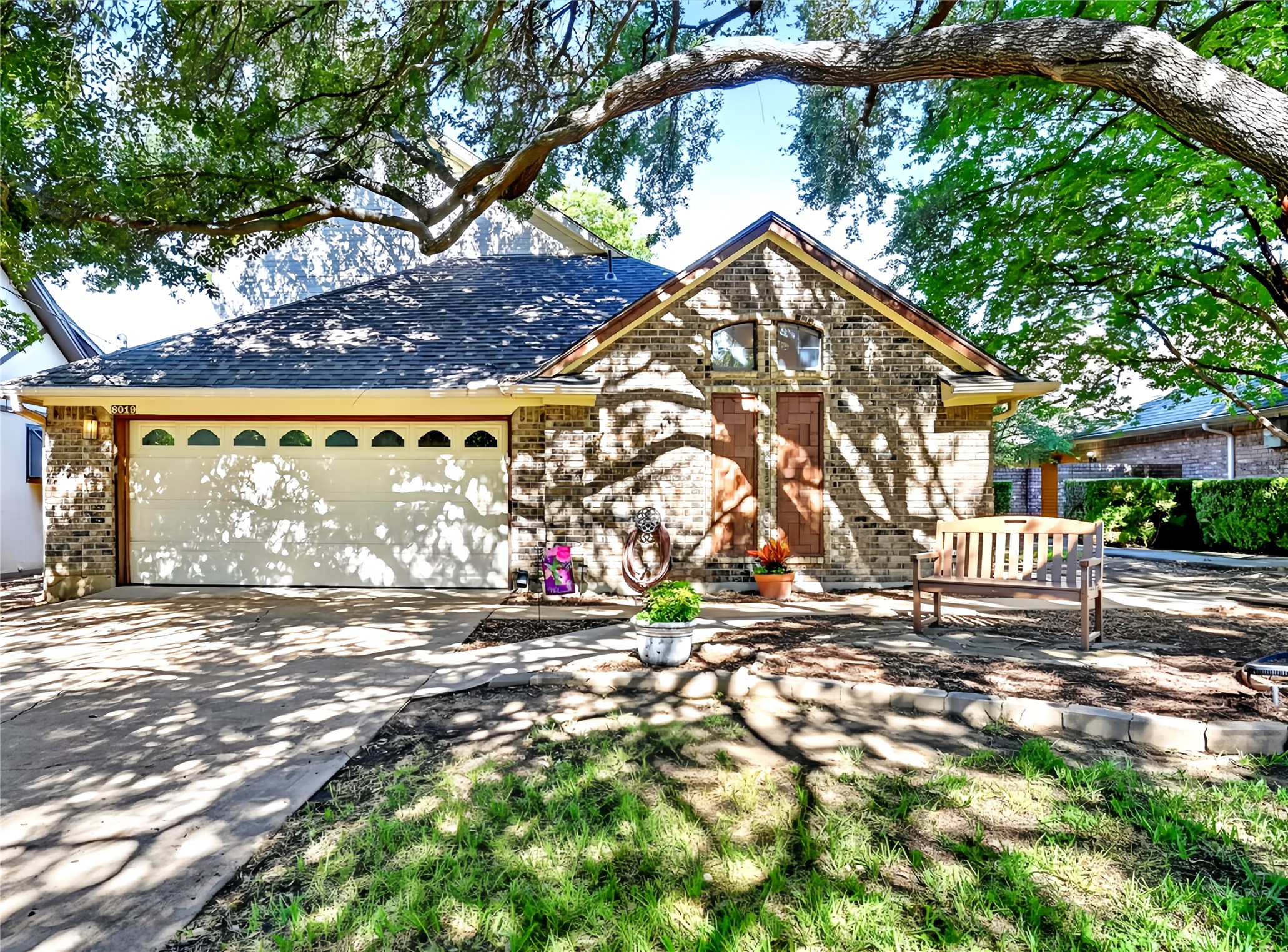 8019 Eagle Trail — photo