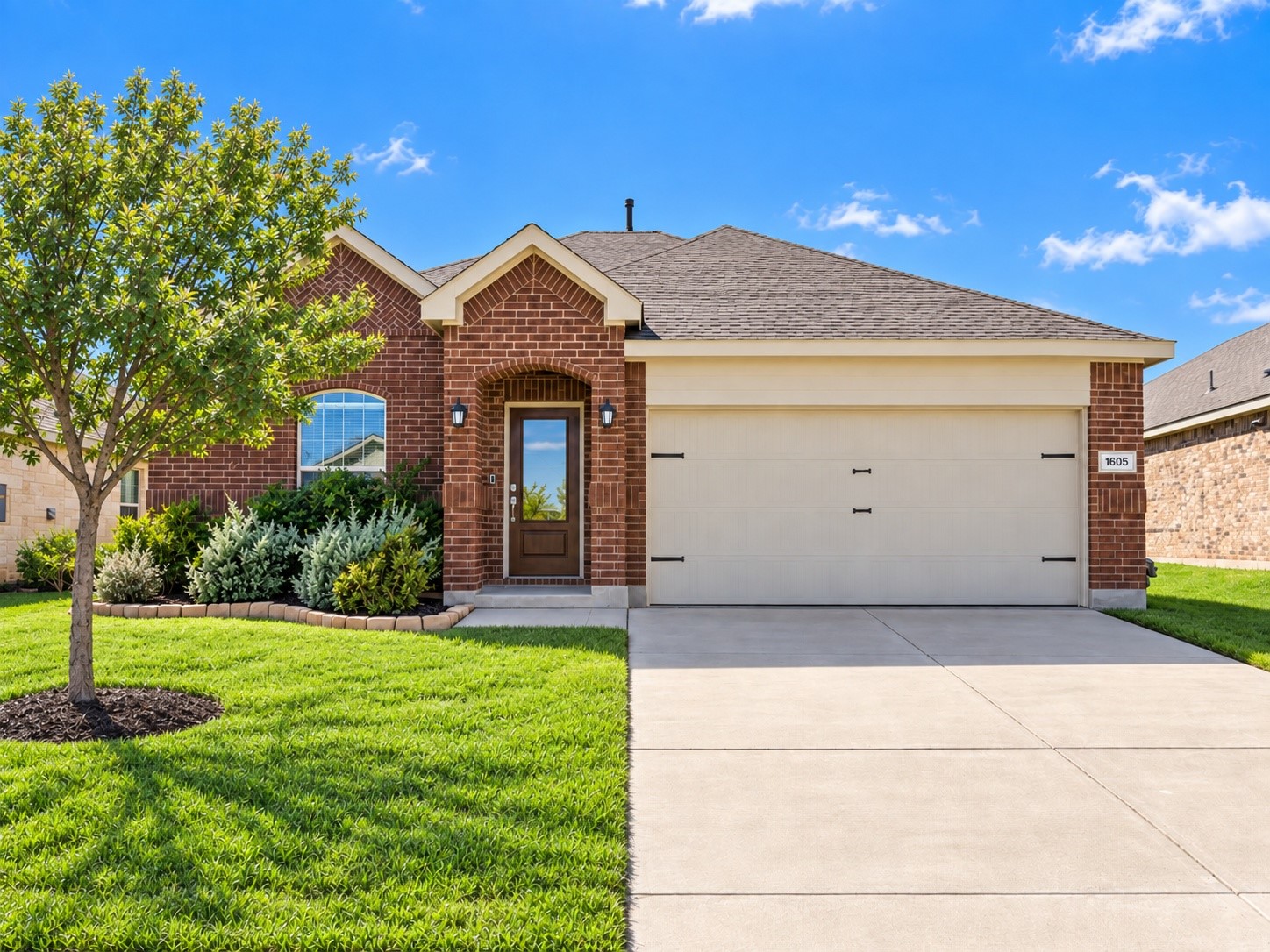1605 River Crossing Drive — photo