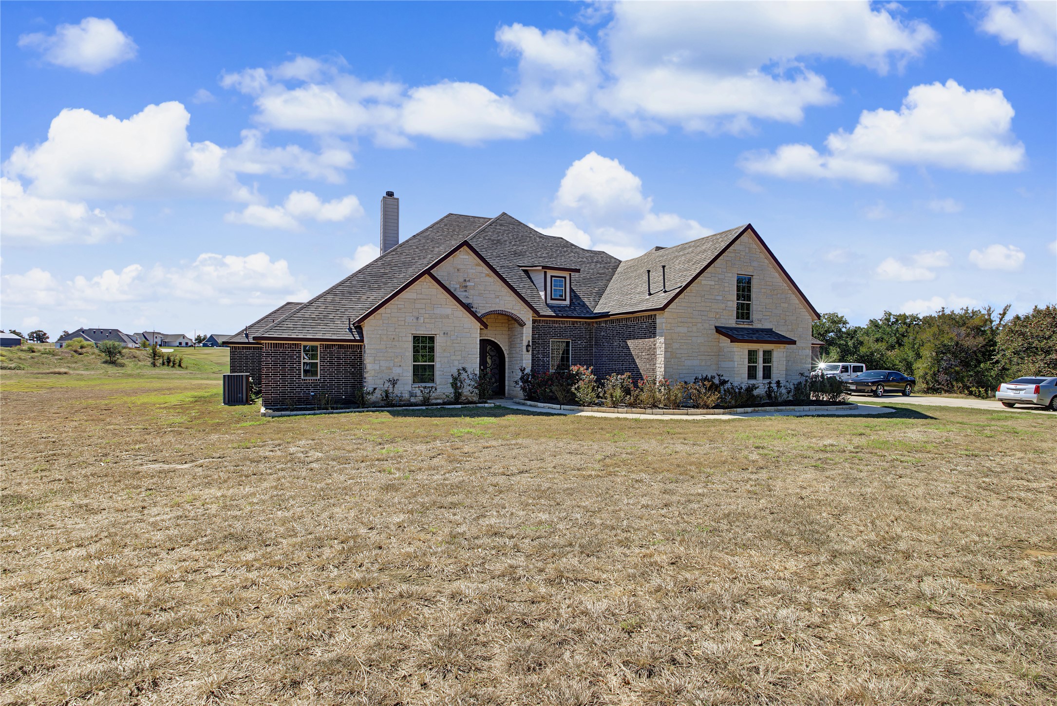 115 Chisum Drive — photo