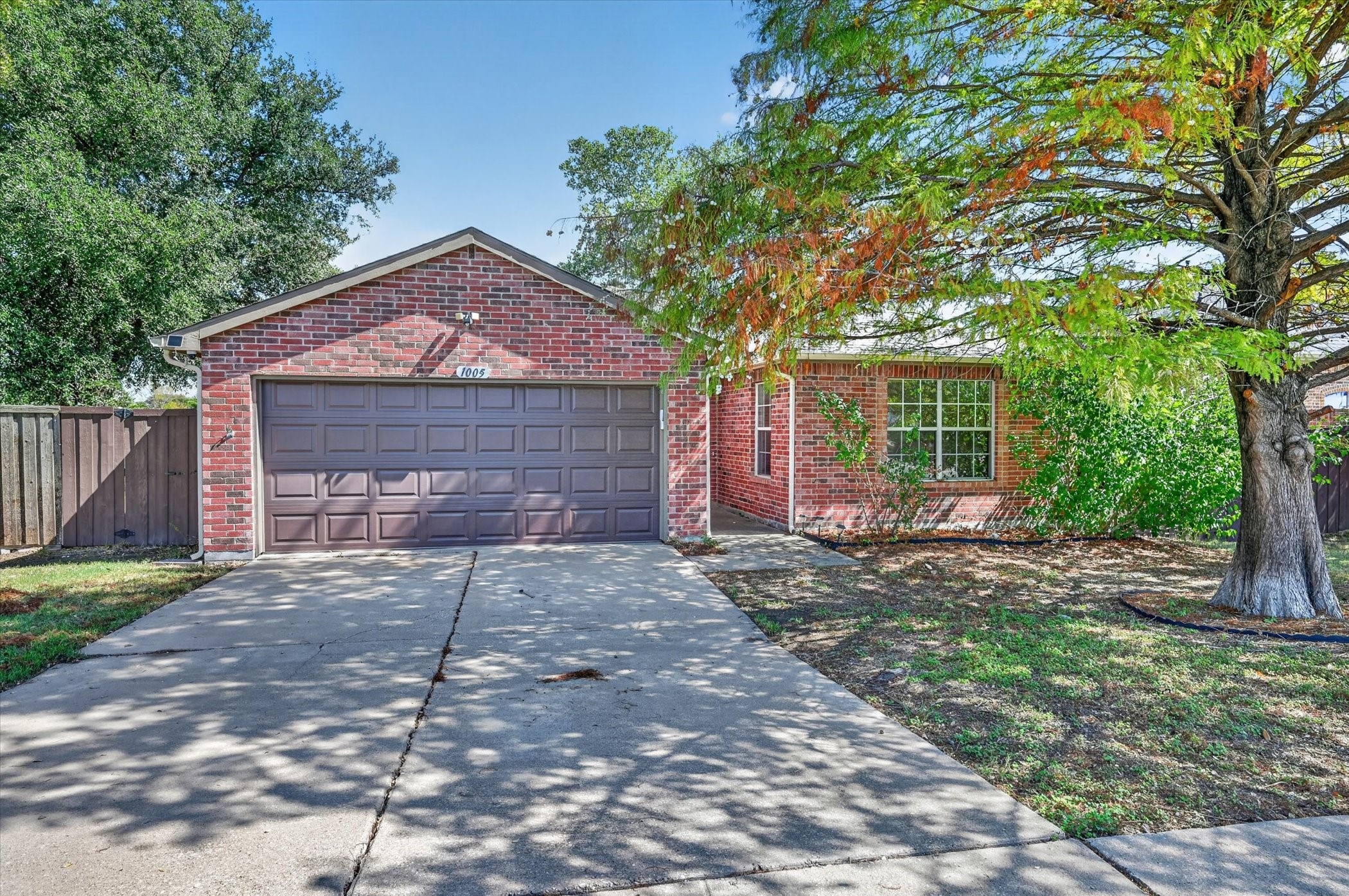 1005 Lake Trail Drive — photo