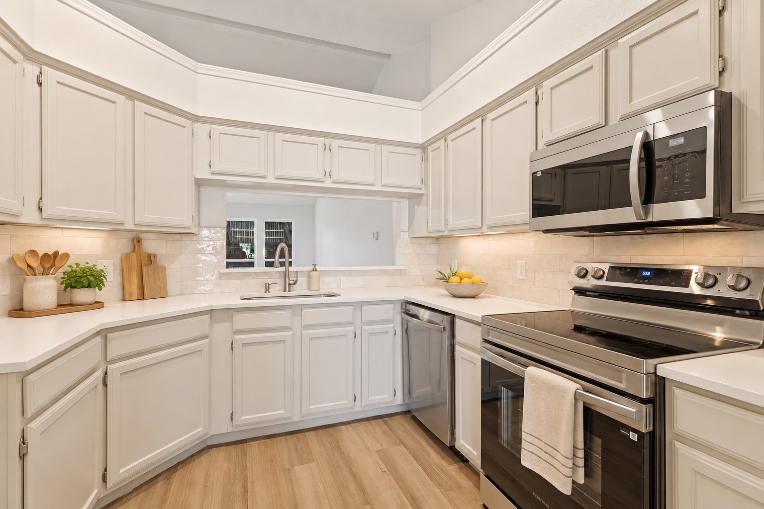 7440 Bear Lake Drive — photo