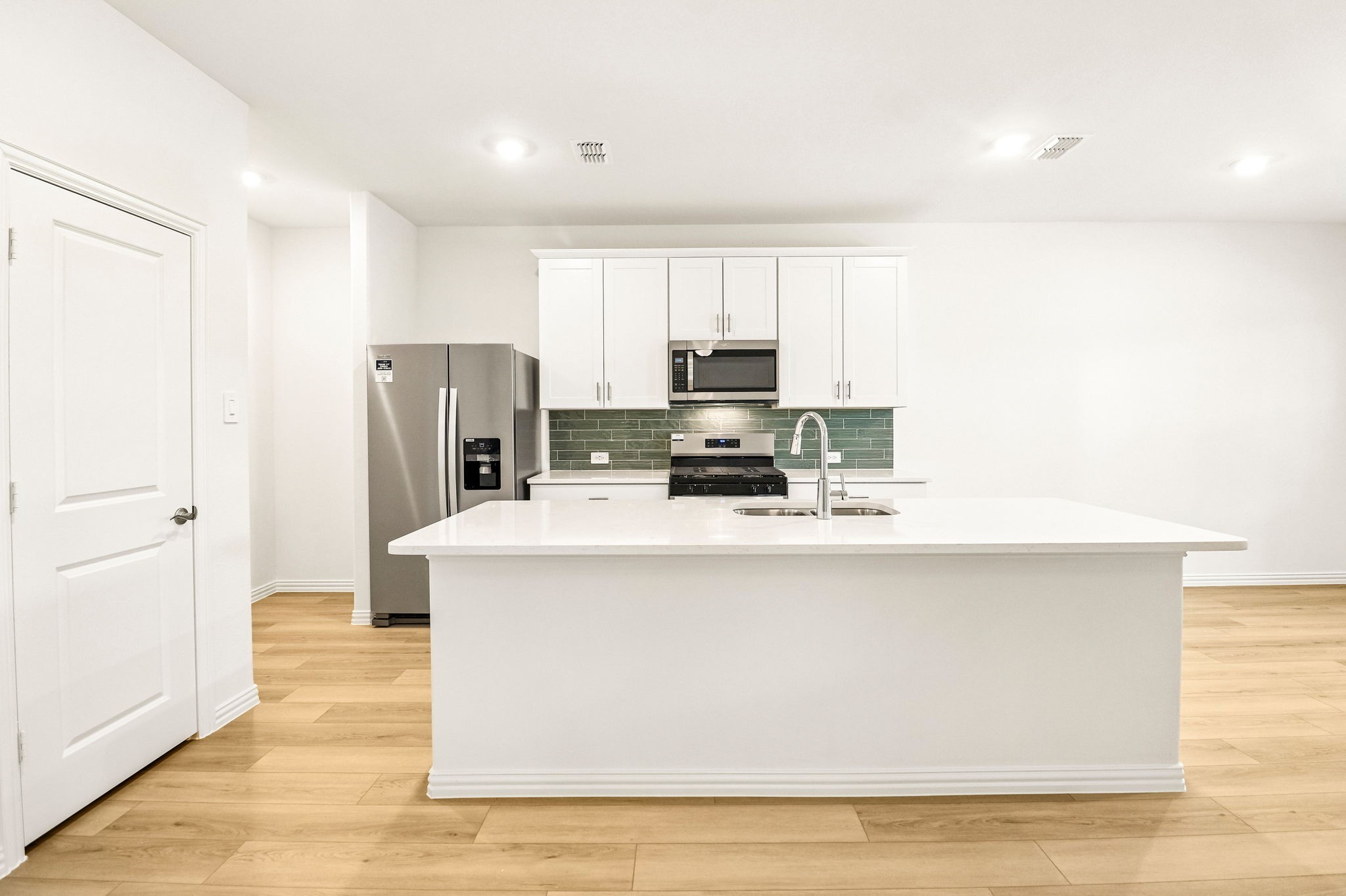 2704 Nicole Drive — photo