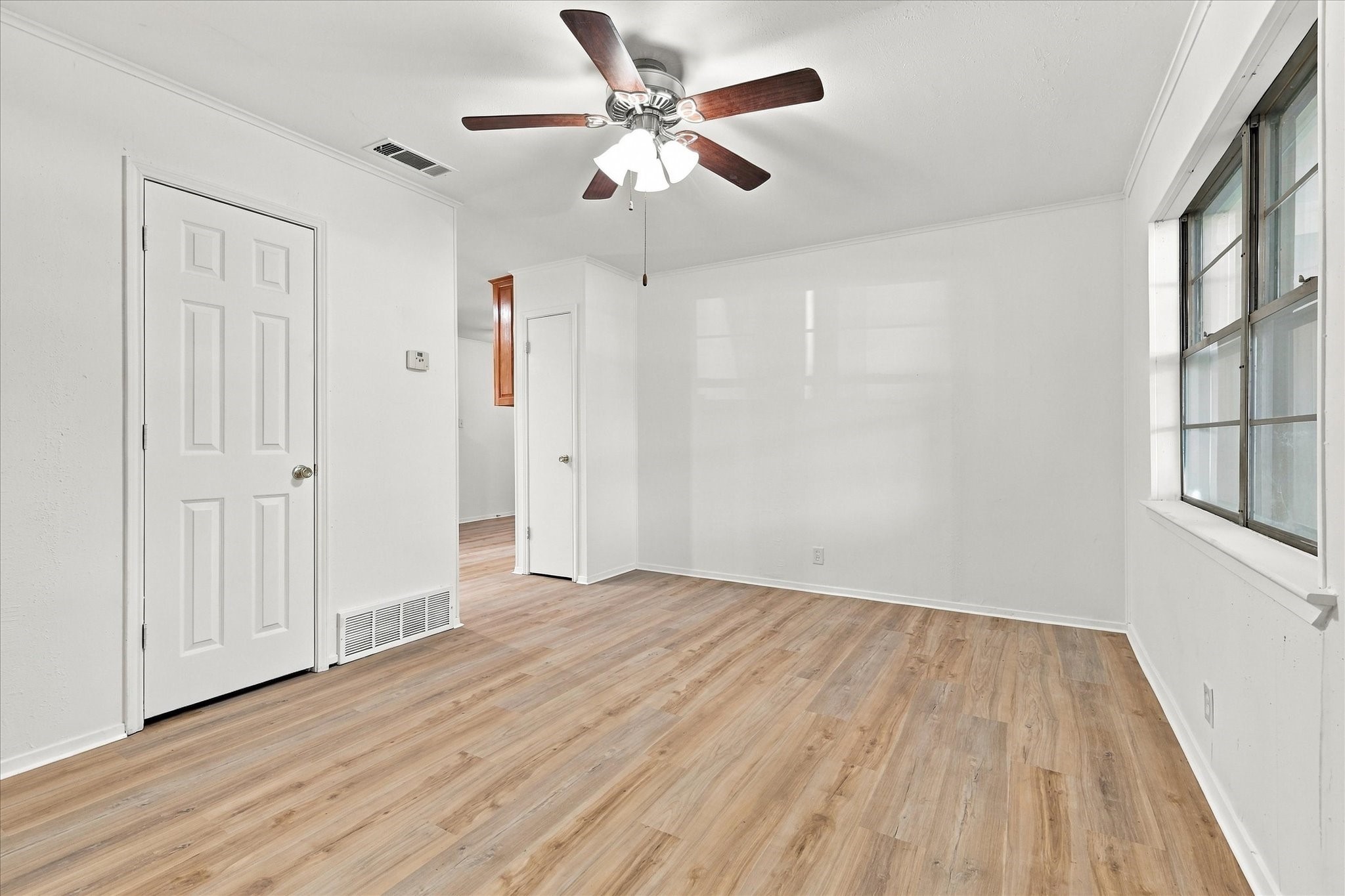 704 Pershing Drive, Denton, TX 76209 — photo 2