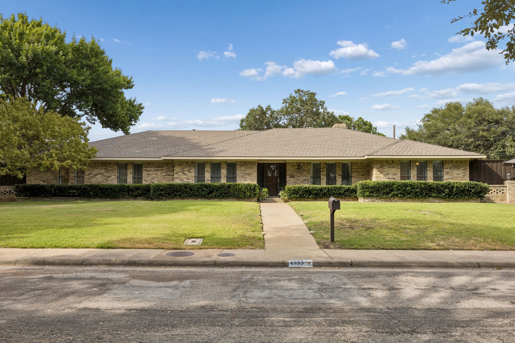 4333 Echo Glen Drive — photo