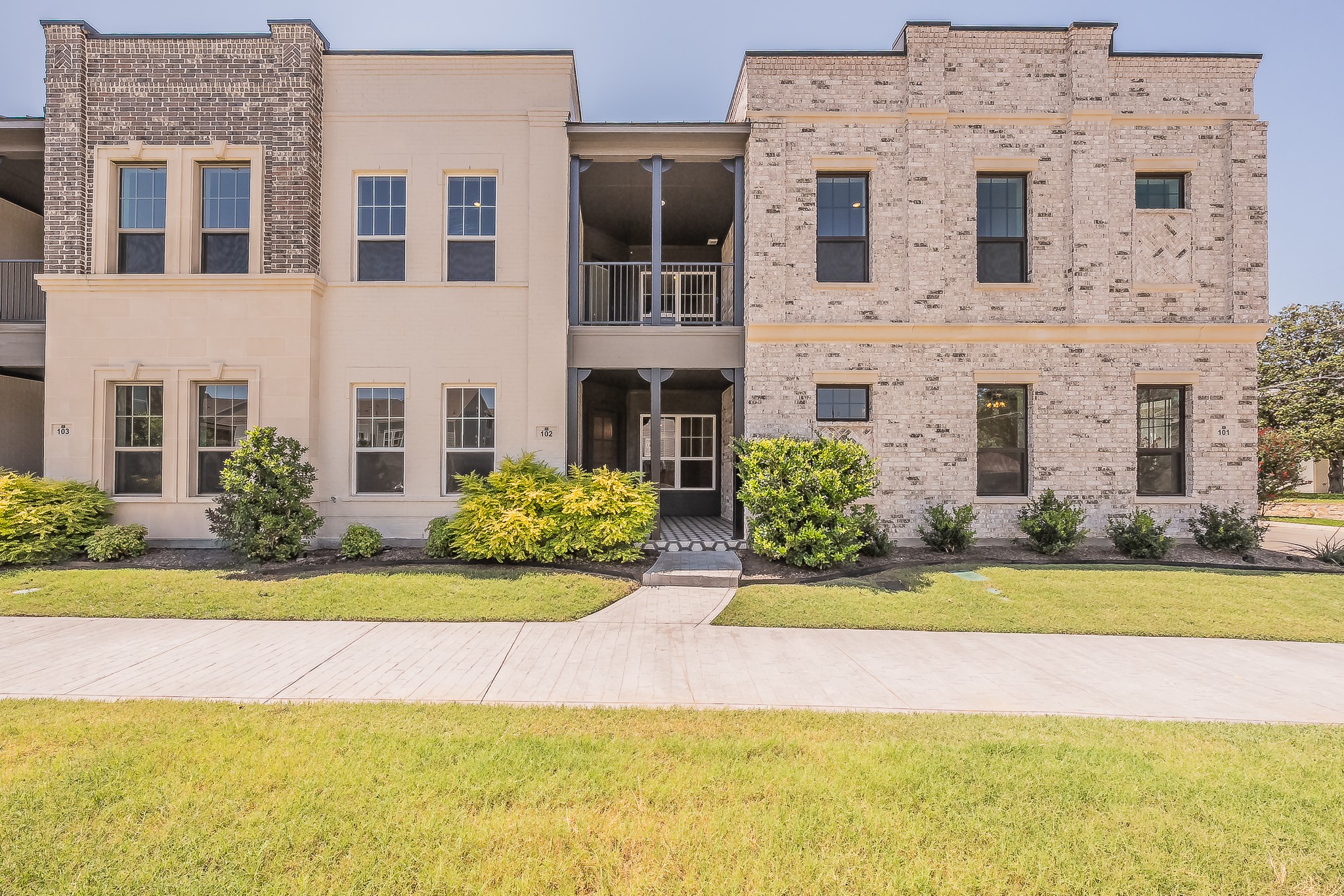 305 Sunset Lane Unit 101 — photo